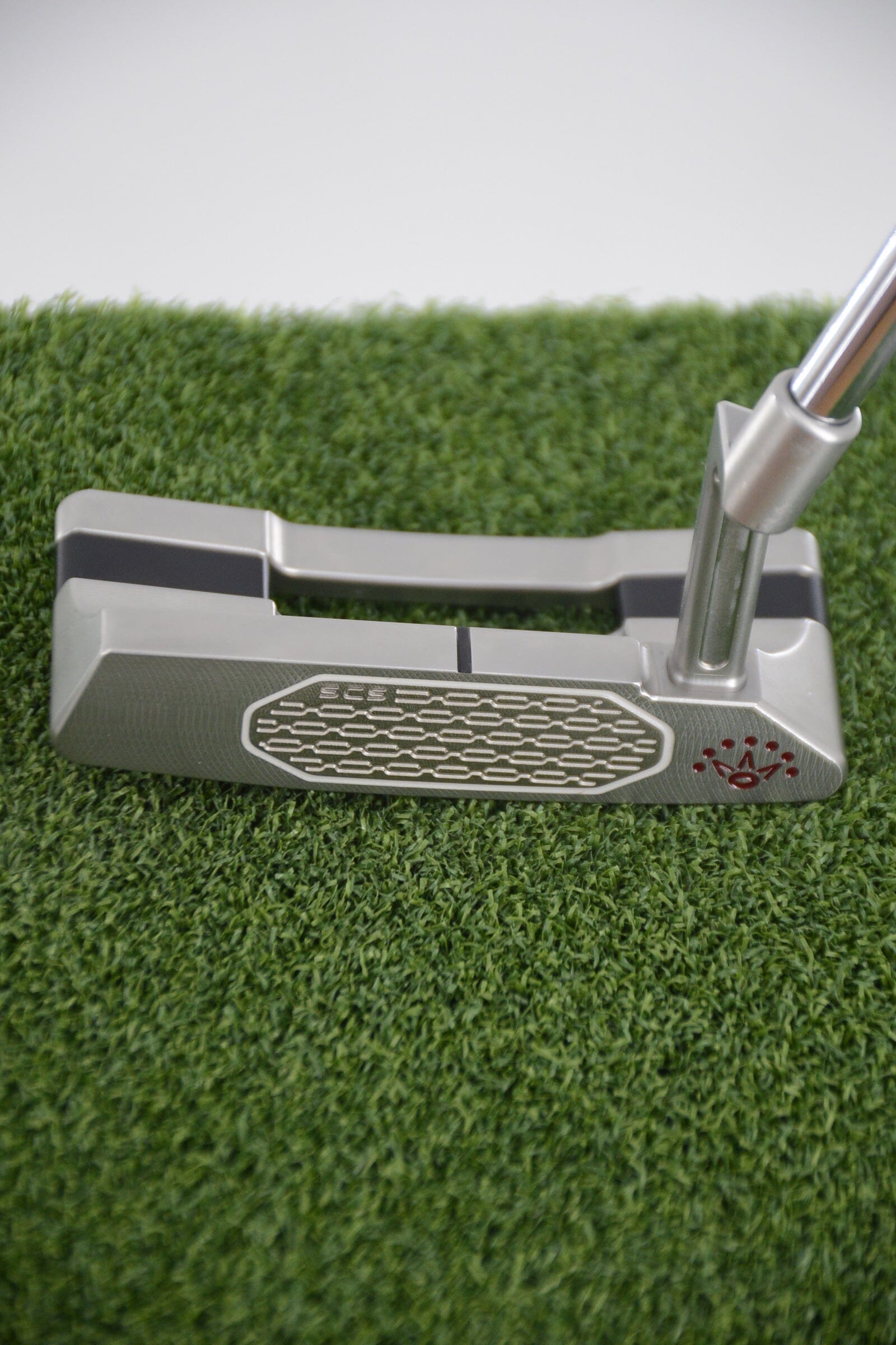 NEW Scotty Cameron 2025 Studio Style Squareback 2 Putter 33" Golf Clubs GolfRoots 