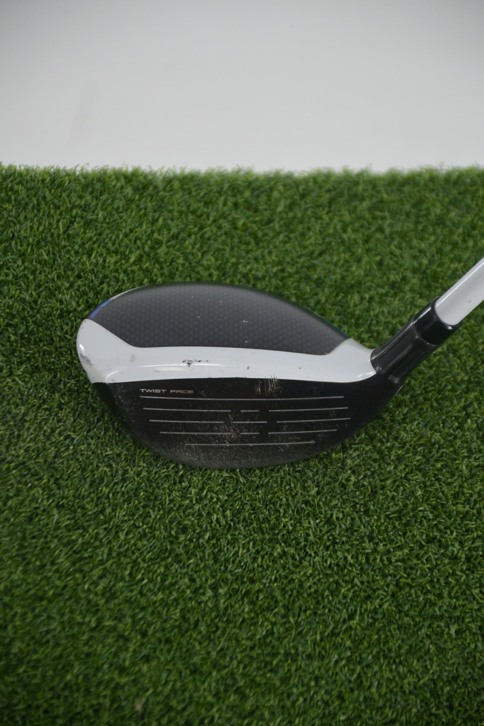 Women's TaylorMade SIM2 Max Rescue 6 Hybrid W Flex 37.75"