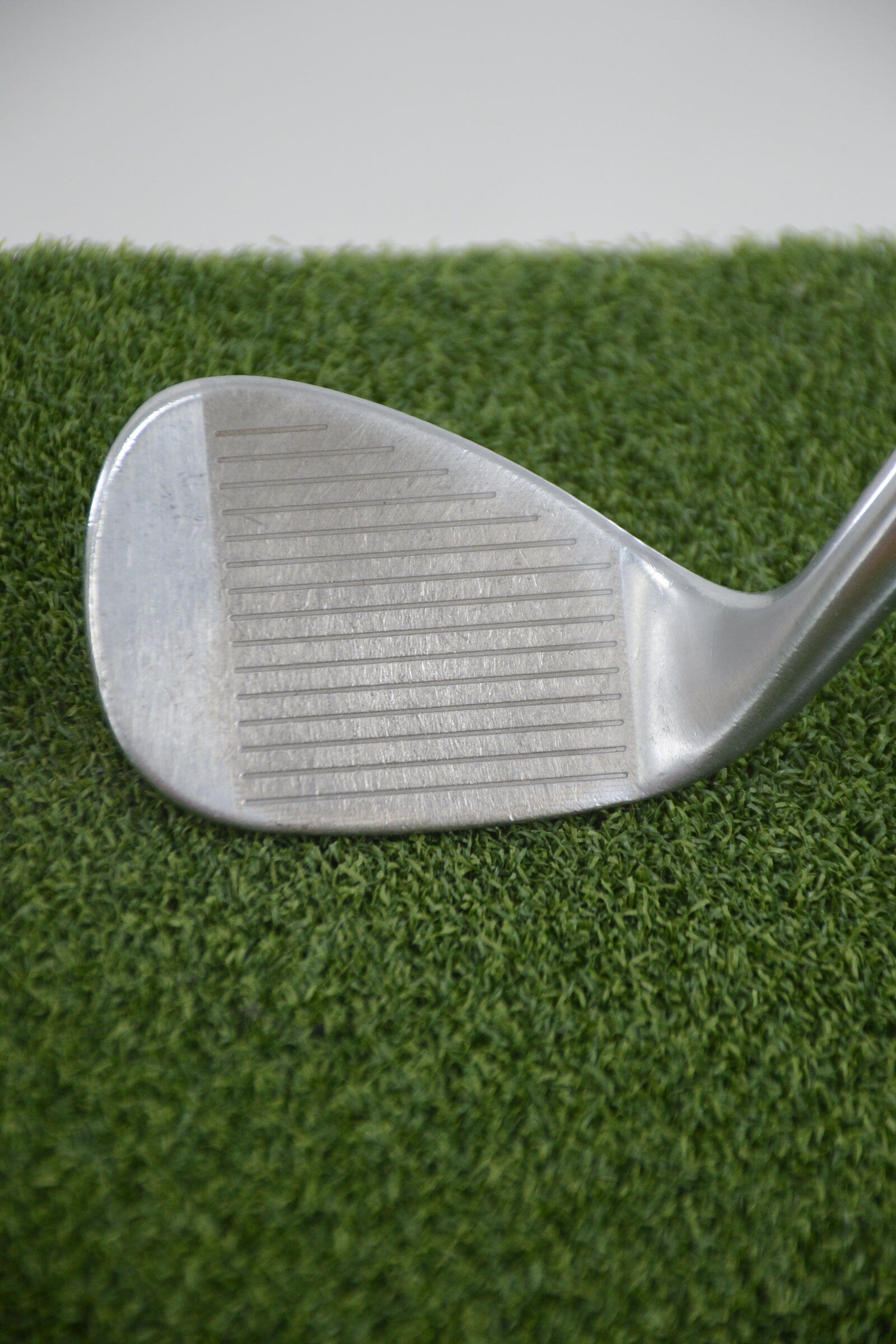 Women's Cleveland CG16 Satin Chrome 52 Degree Wedge W Flex 34.5" Golf Clubs GolfRoots 