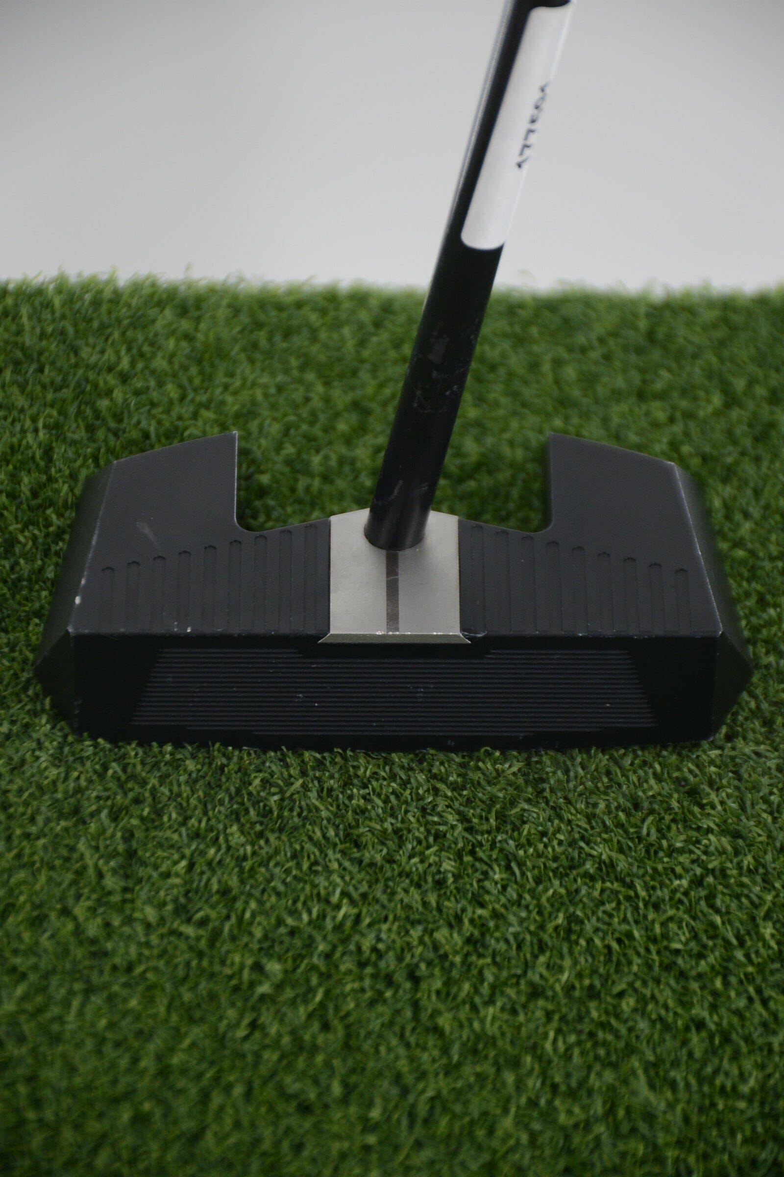 L.A.B. Golf MEZZ.1 Max Broomstick Putter 45" Golf Clubs GolfRoots 