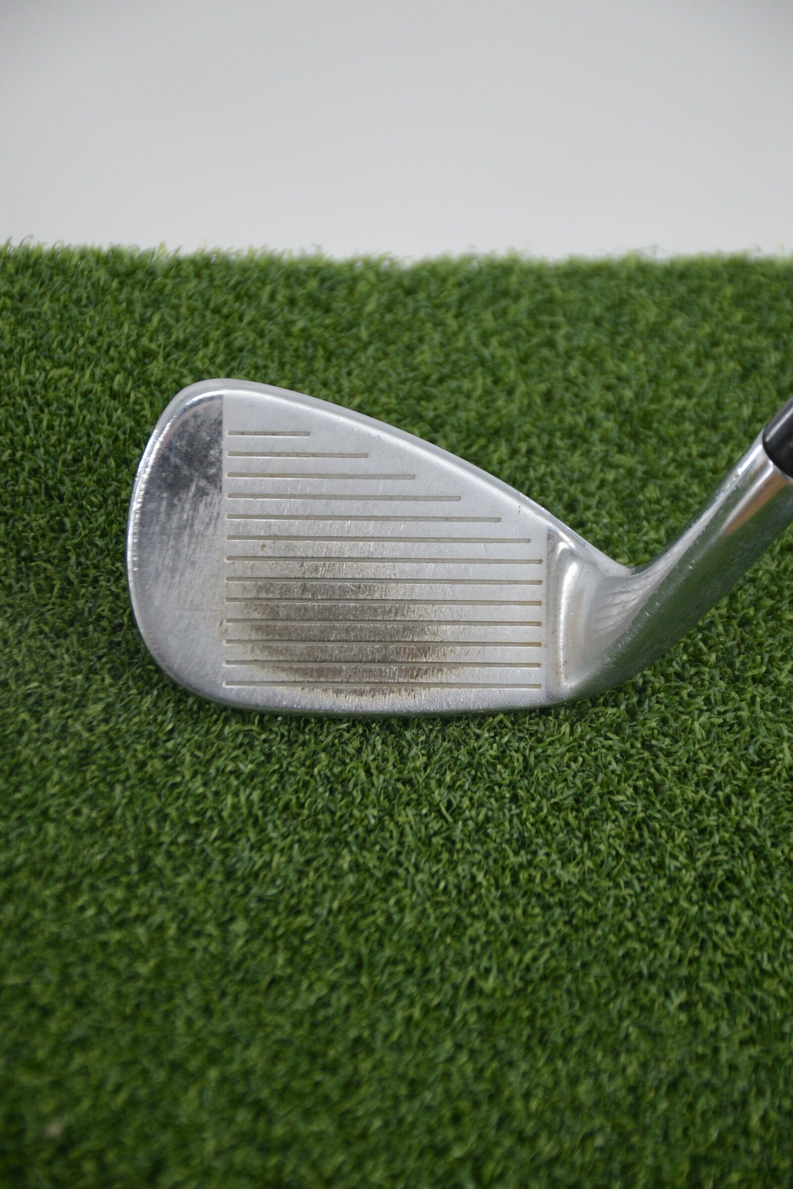 Titleist AP2 PW R Flex 35.75"