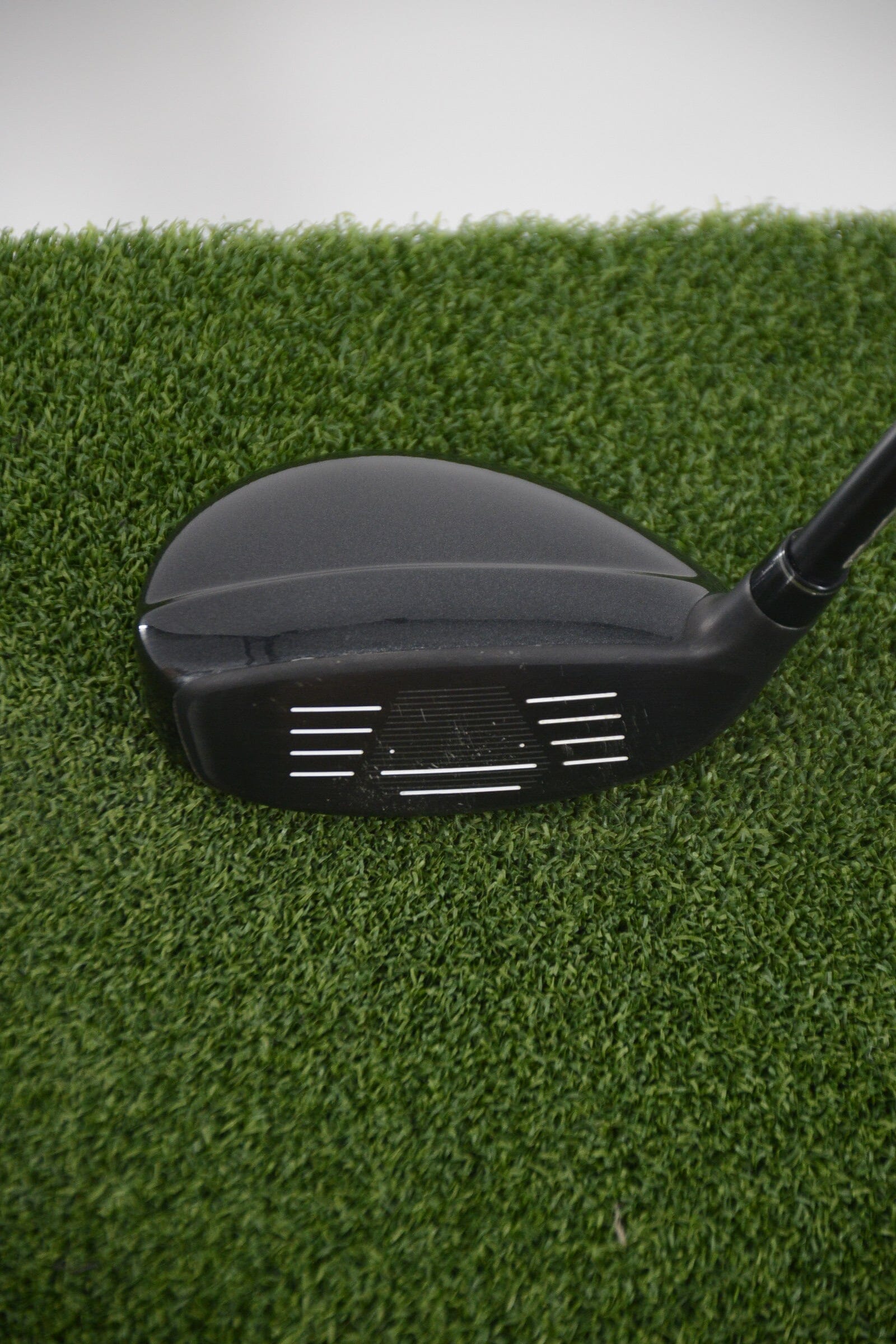 XXIO X Black 4 Hybrid R Flex 39.75" Golf Clubs GolfRoots 