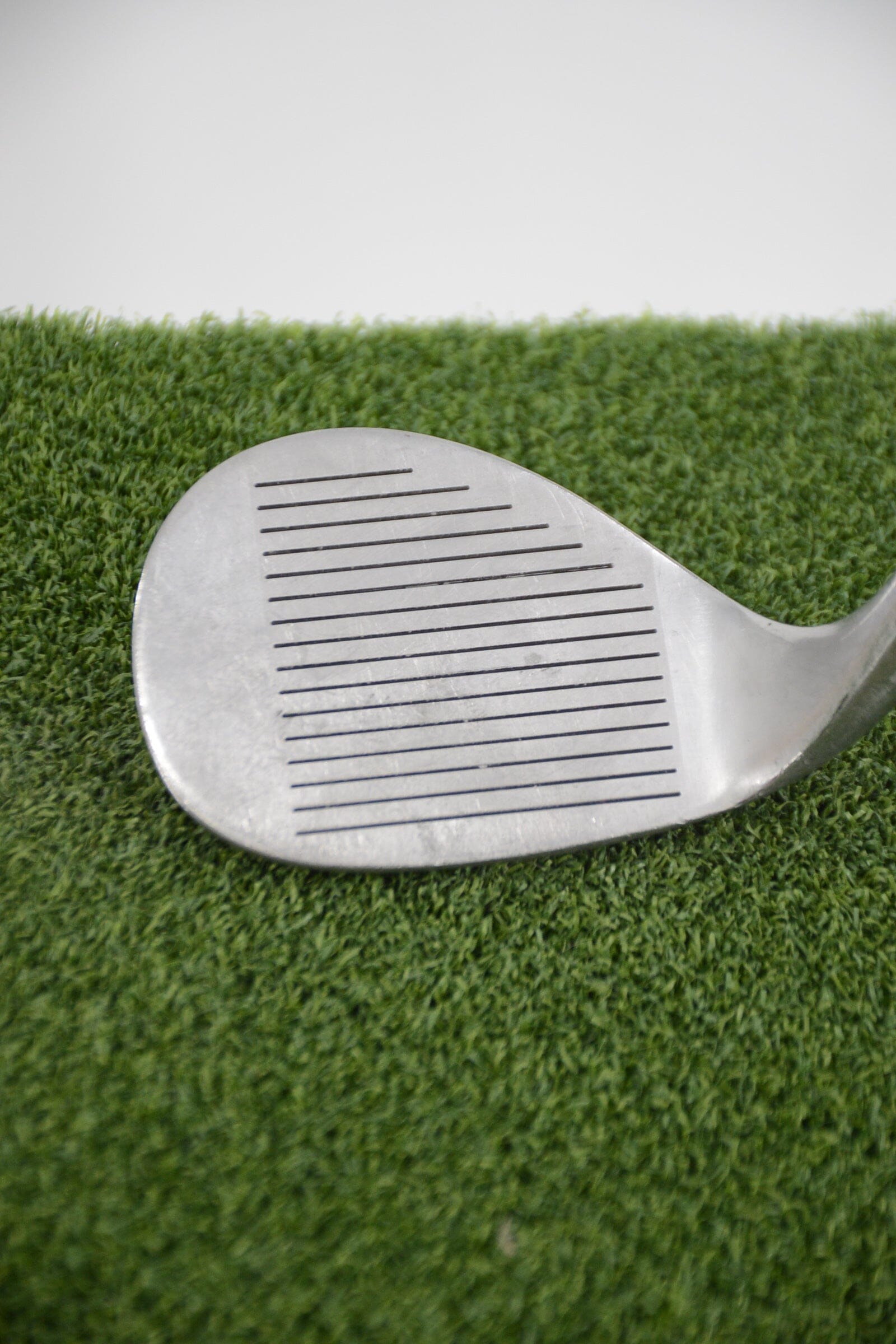 XE1 The Ultimate 65 Degree Wedge Wedge Flex 35"