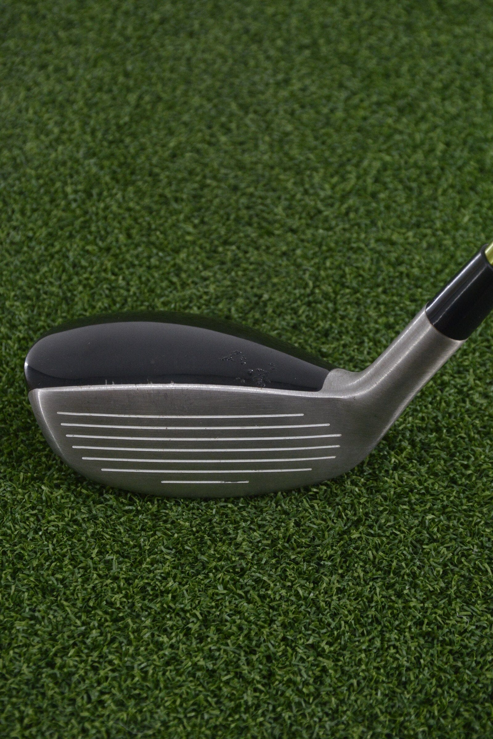 Titleist 585.H 17 Degree Hybrid S Flex 40.25" Golf Clubs GolfRoots 