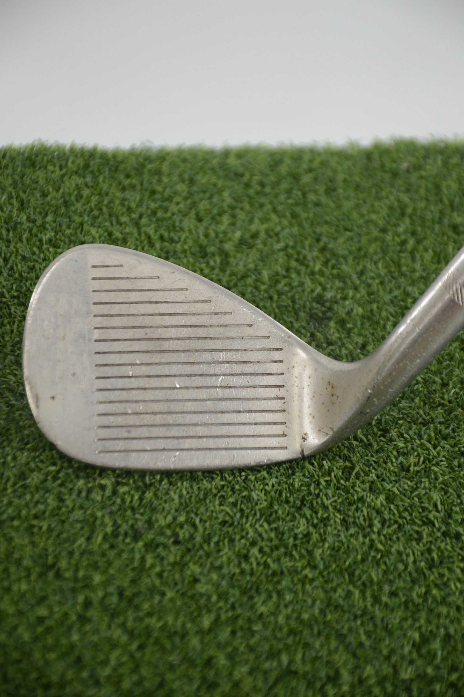 Titleist Vokey 200 Tour 52 Degree Wedge Wedge Flex 35.25"