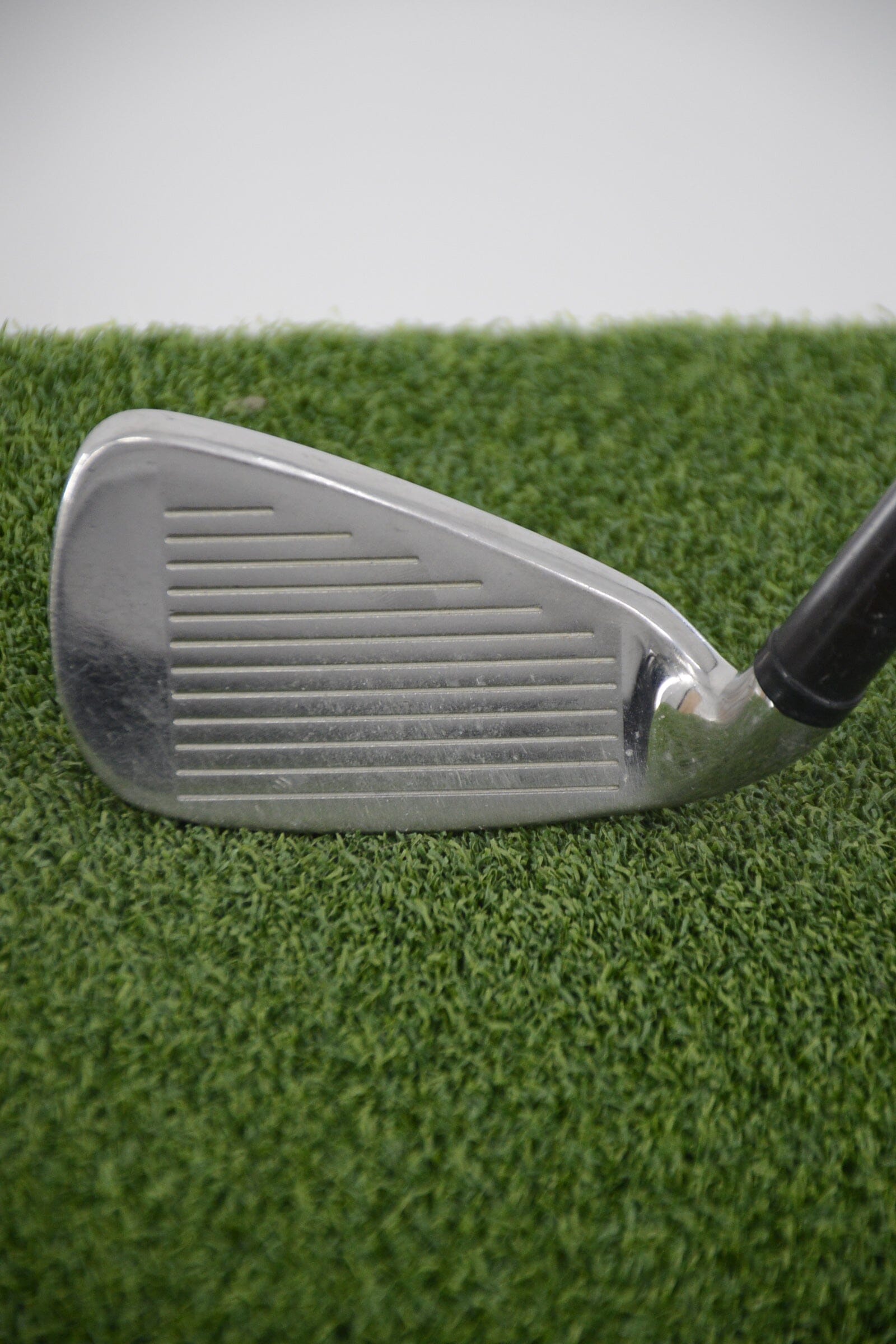 Wilson Deep Red 4 Iron R Flex 38.5" Golf Clubs GolfRoots 