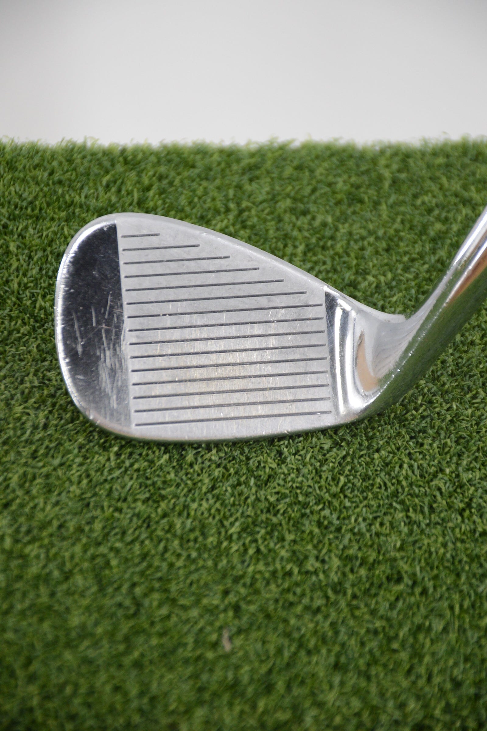 Cleveland CG12 Chrome 52 Degree Wedge Wedge Flex 35.5" Golf Clubs GolfRoots 