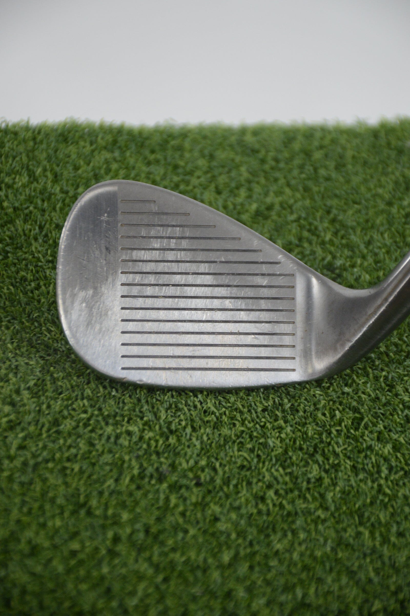 Cleveland CG12 Black Pearl 52 Degree Wedge Wedge Flex 35.75" Golf Clubs GolfRoots 