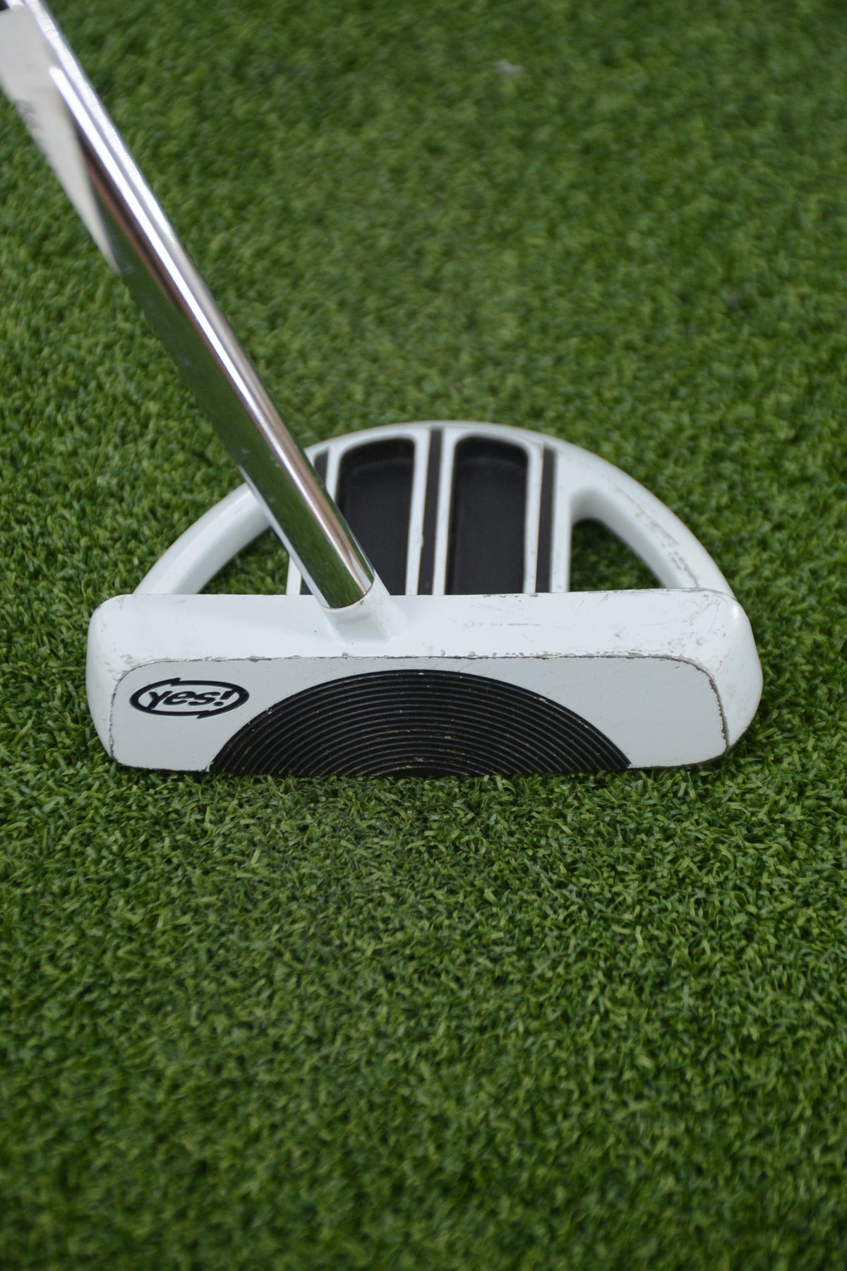 Lefty Yes! Stacy 12 White Putter 35"