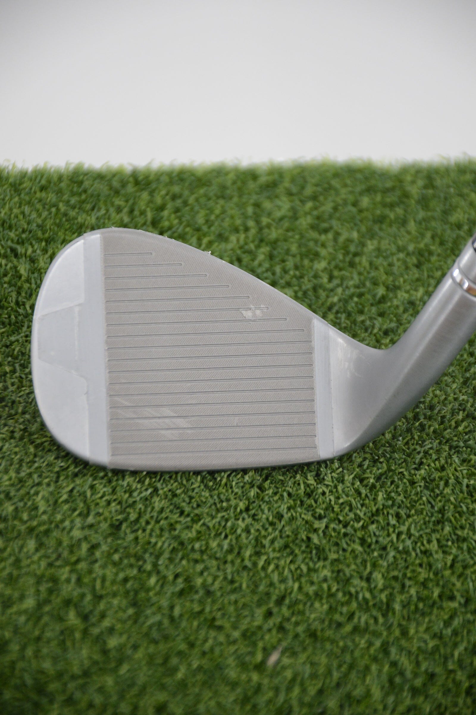 TaylorMade Milled Grind 4 Chrome 52 Degree Wedge Wedge Flex 35" Golf Clubs GolfRoots 