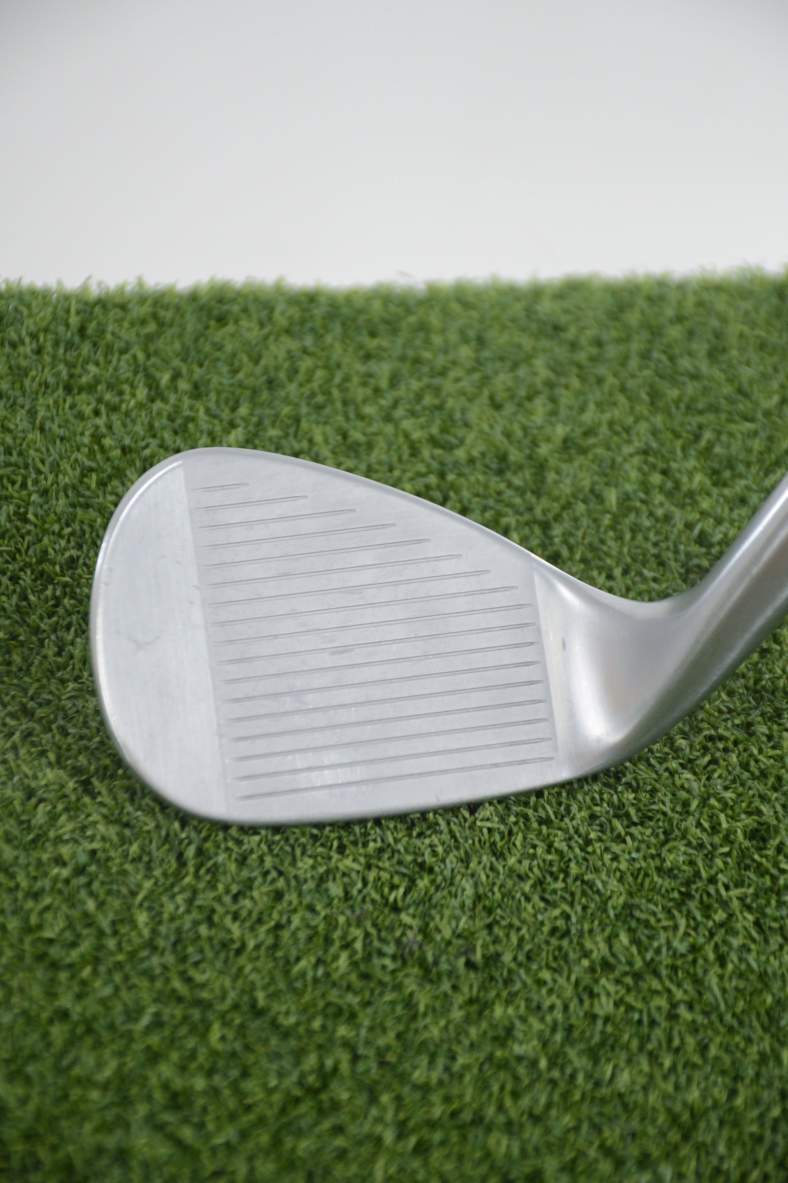Titleist Vokey SM10 Tour Chrome 56 Degree Wedge Wedge Flex 35"