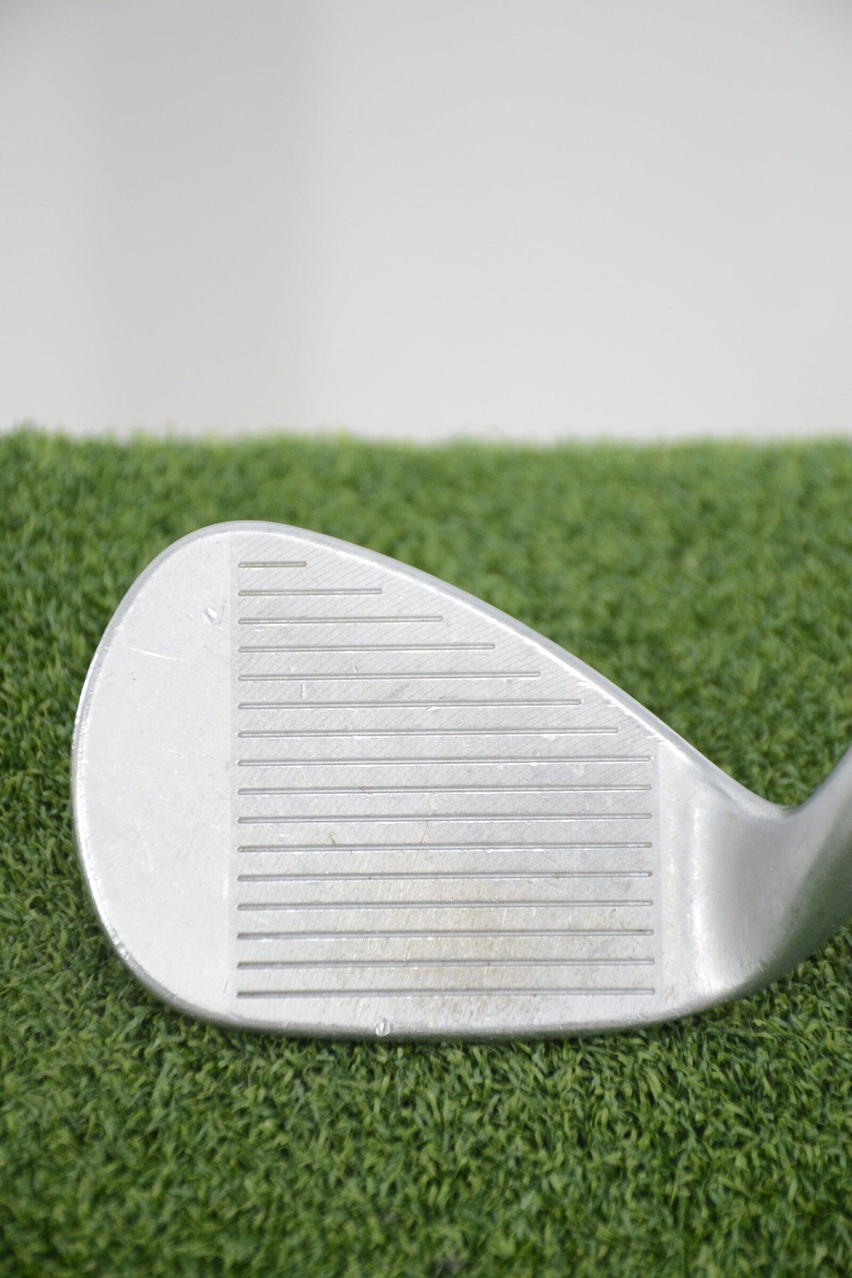 Callaway MD3 Satin Chrome 52 Degree Wedge Wedge Flex 35.25"