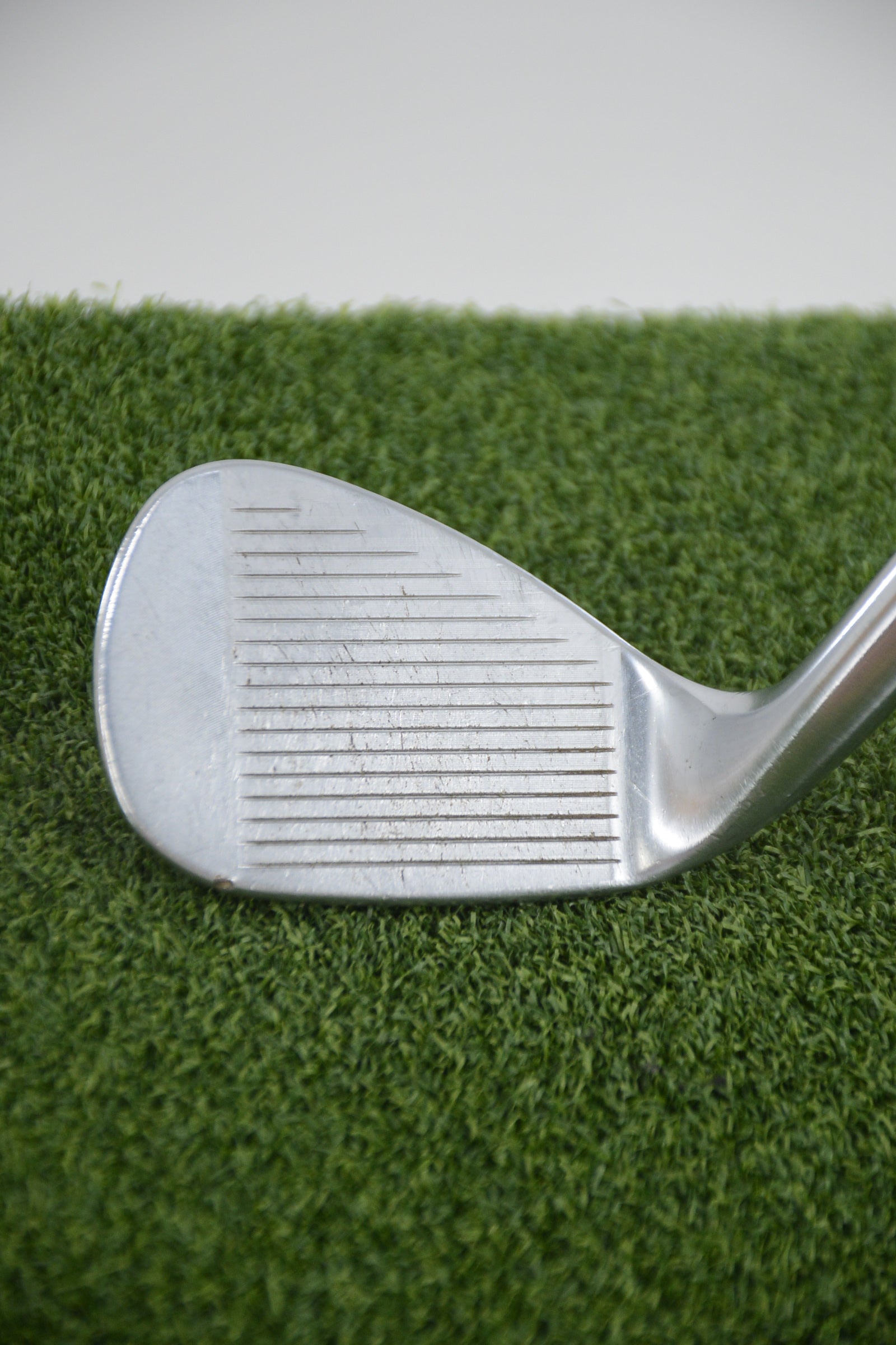 Titleist Vokey SM7 Tour Chrome 54 Degree Wedge R Flex 36"