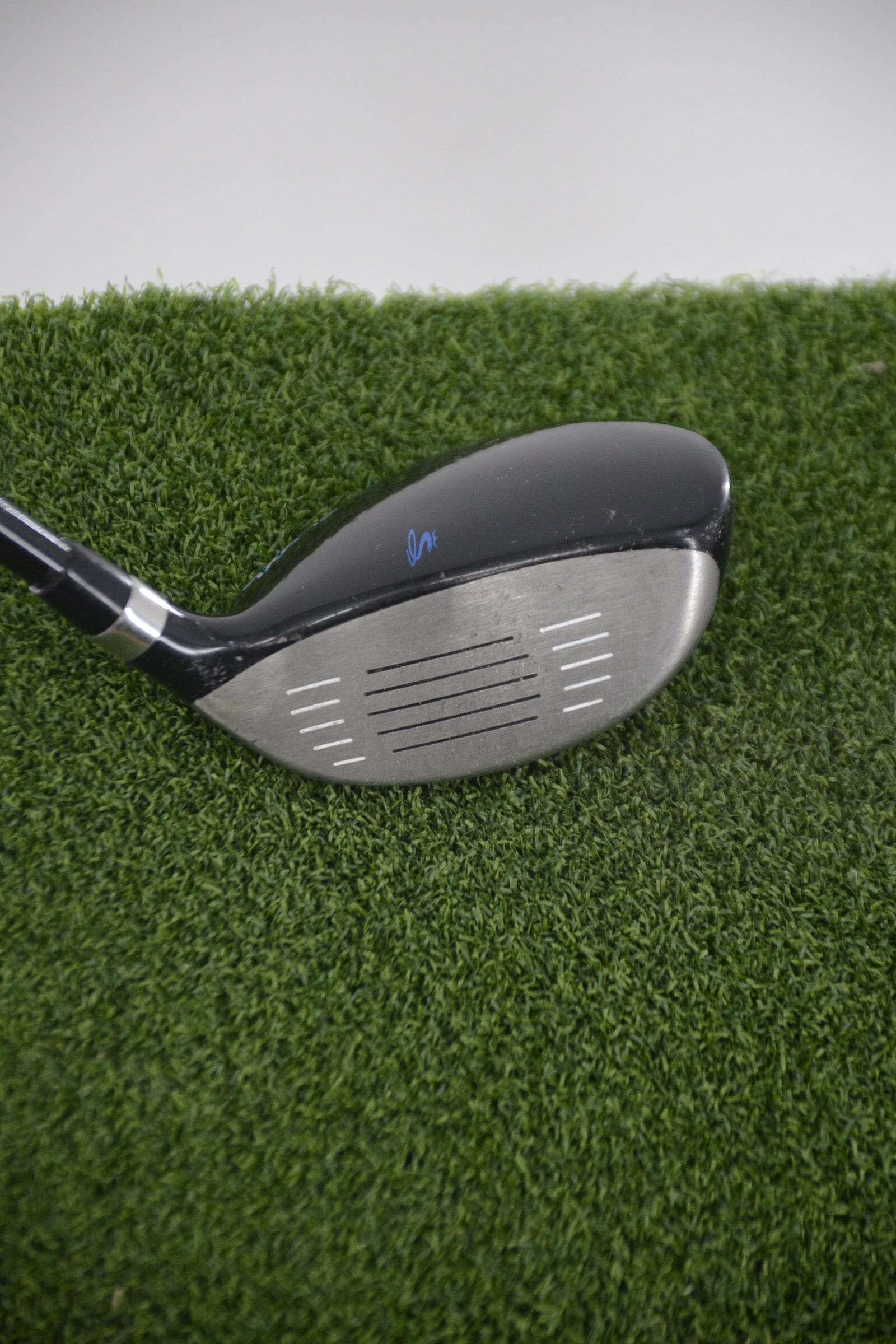 Lefty Cobra Fly XL 23 Degree Hybrid R Flex 38.25