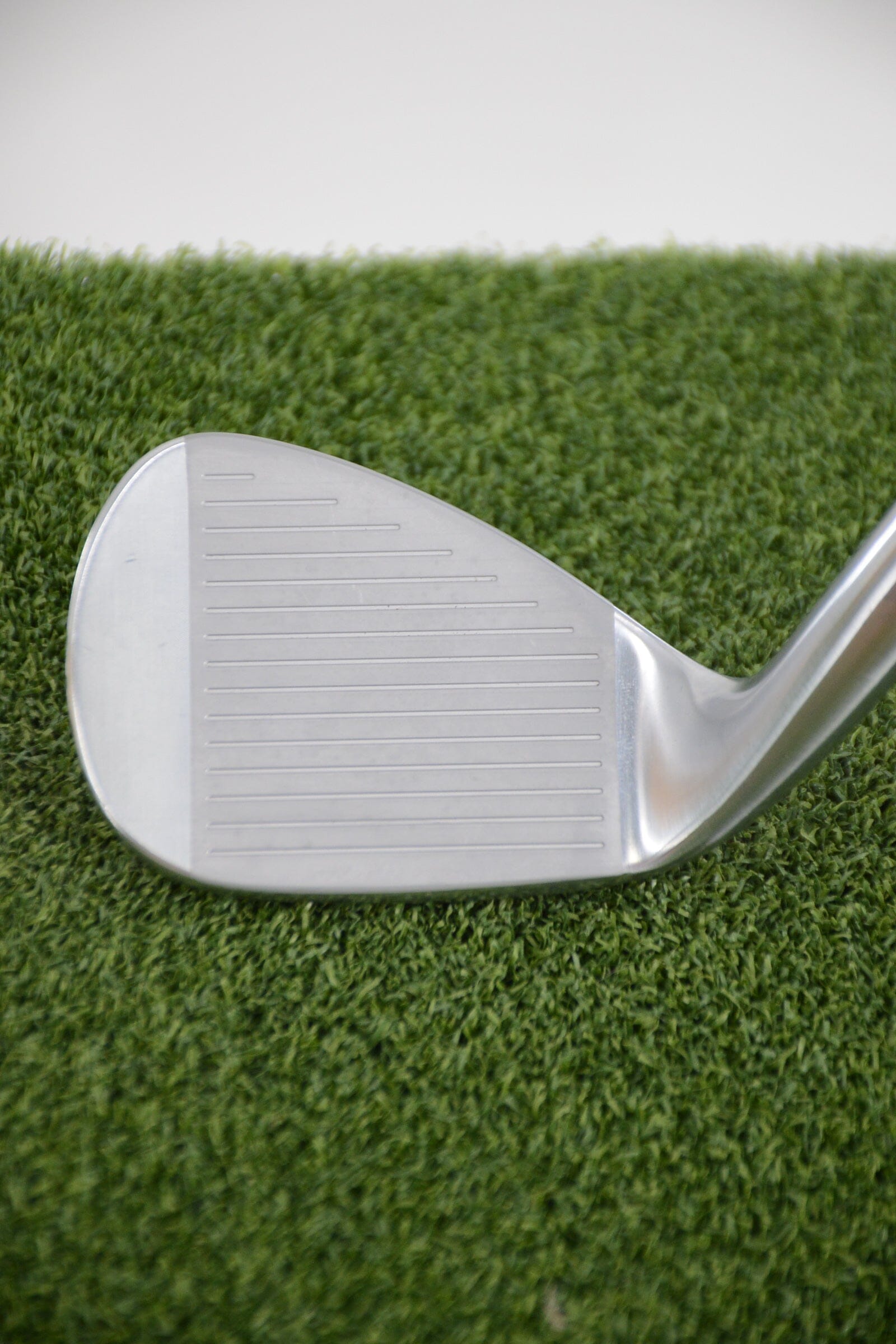 Mizuno T22 Satin Chrome 54 Degree Wedge S Flex 35.25"