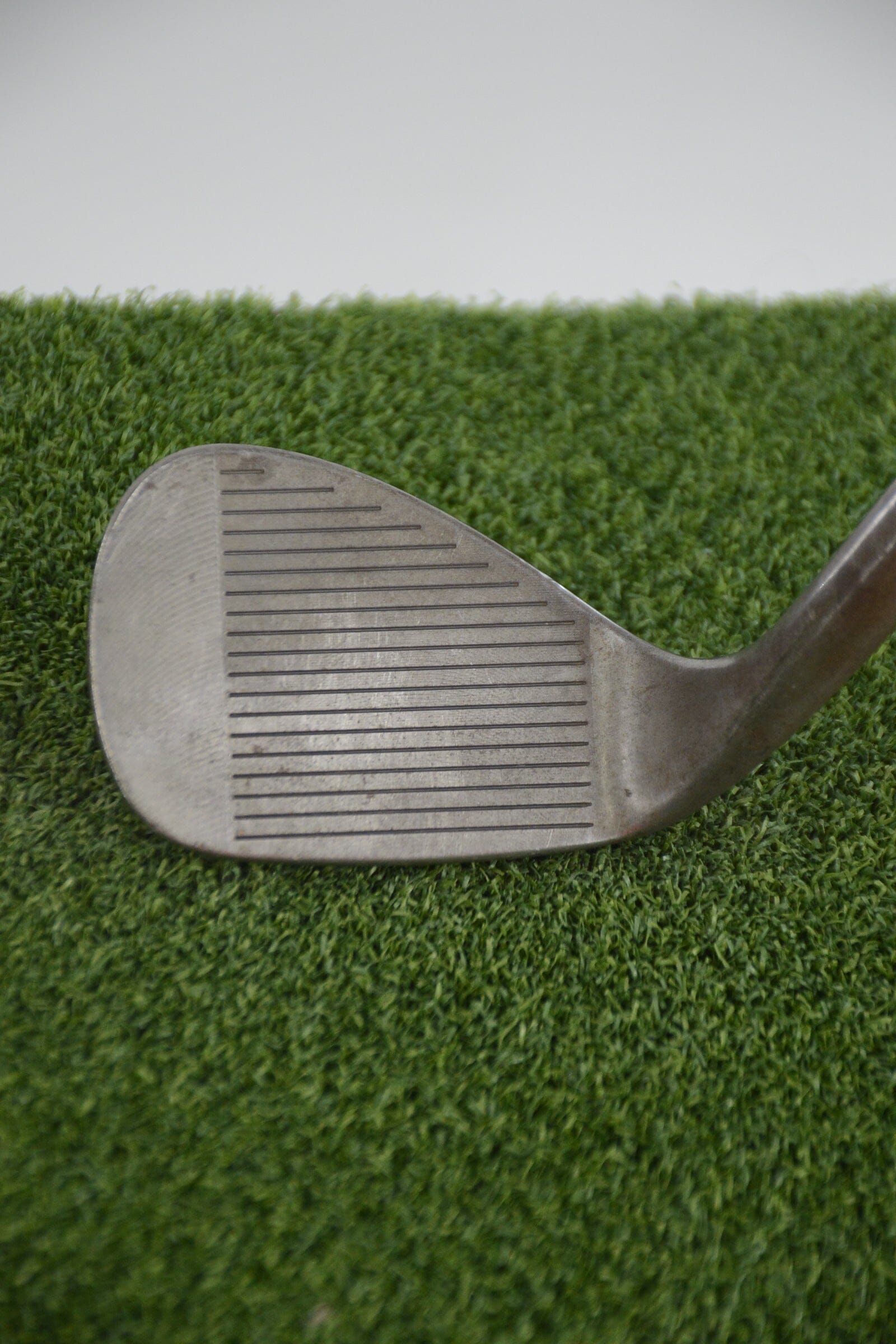 Cleveland RTX Zipcore Tour Satin 54 Degree Wedge Wedge Flex 35.25