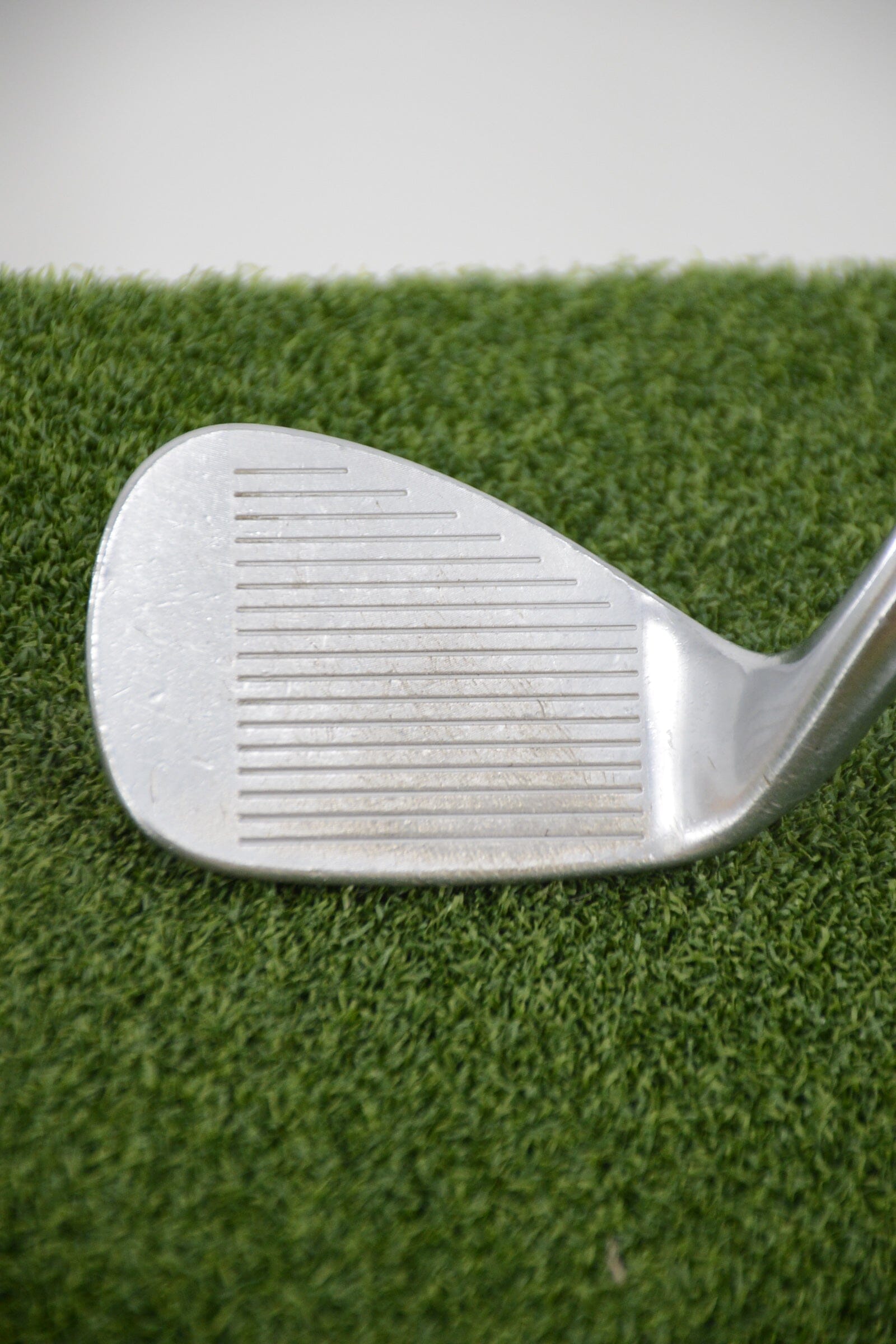 TaylorMade Milled Grind Satin Chrome 54 Degree Wedge Wedge Flex 35.5" Golf Clubs GolfRoots 