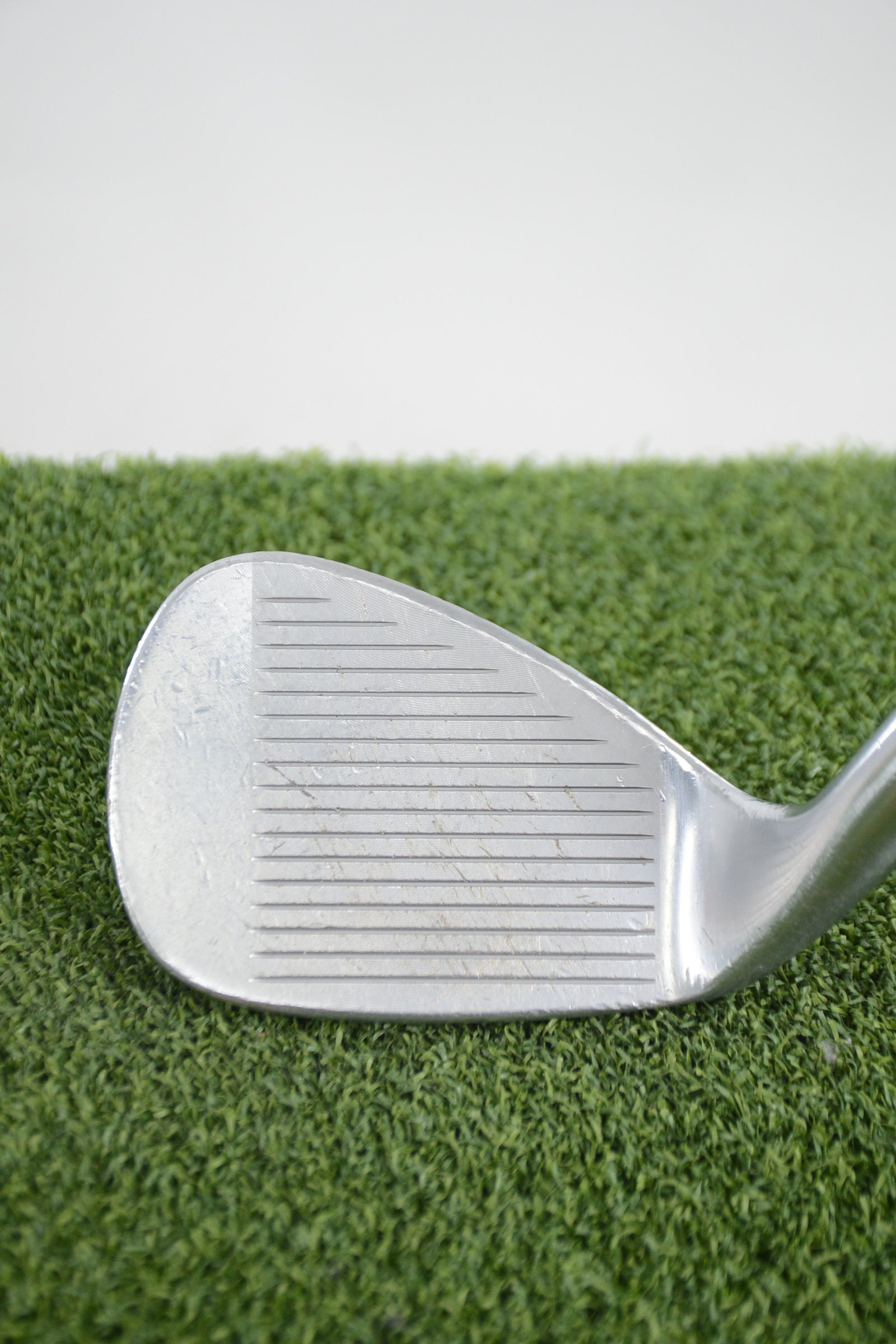 Titleist Vokey SM5 Tour Chrome 56 Degree Wedge Wedge Flex 35.75"