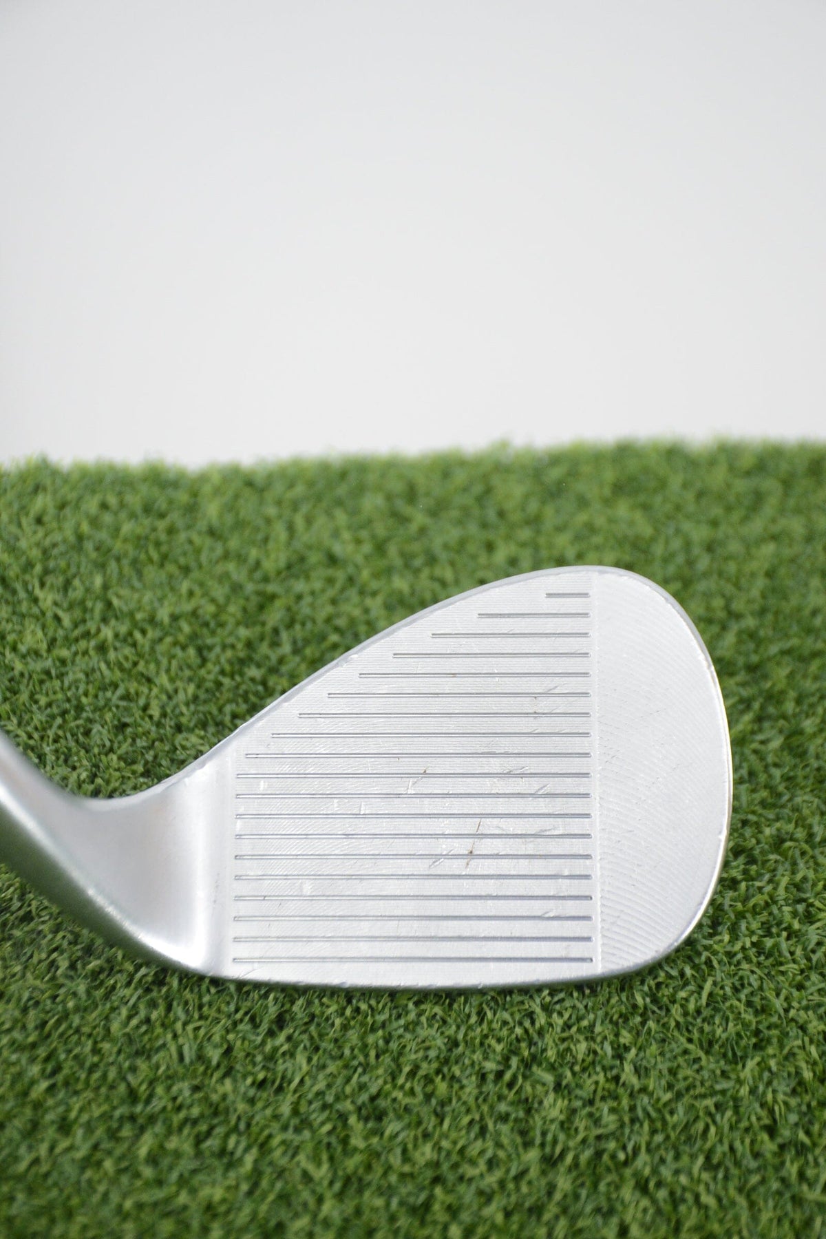 Lefty Cleveland RTX Zipcore Tour Satin 56 Degree Wedge Wedge Flex 35.25"
