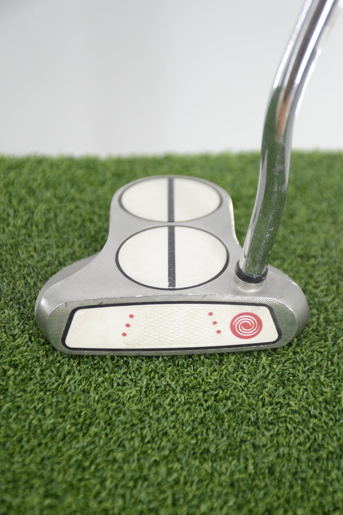 Odyssey White Hot XG 2-Ball Putter 35"