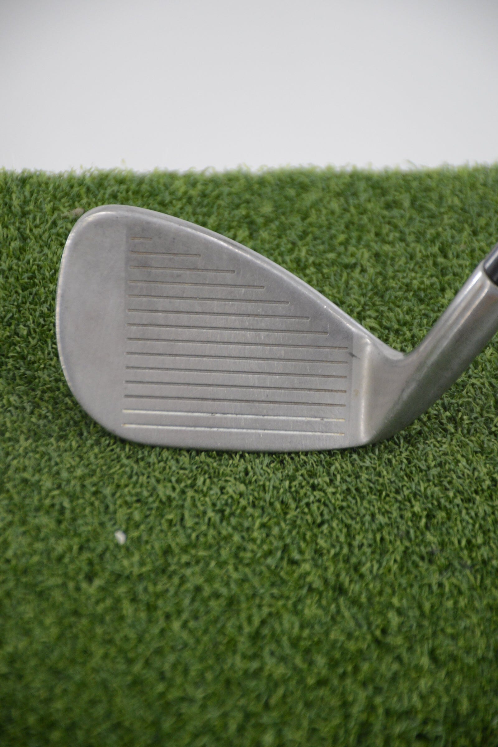 Wilson Midsize 8 Iron R Flex 35.25" Golf Clubs GolfRoots 