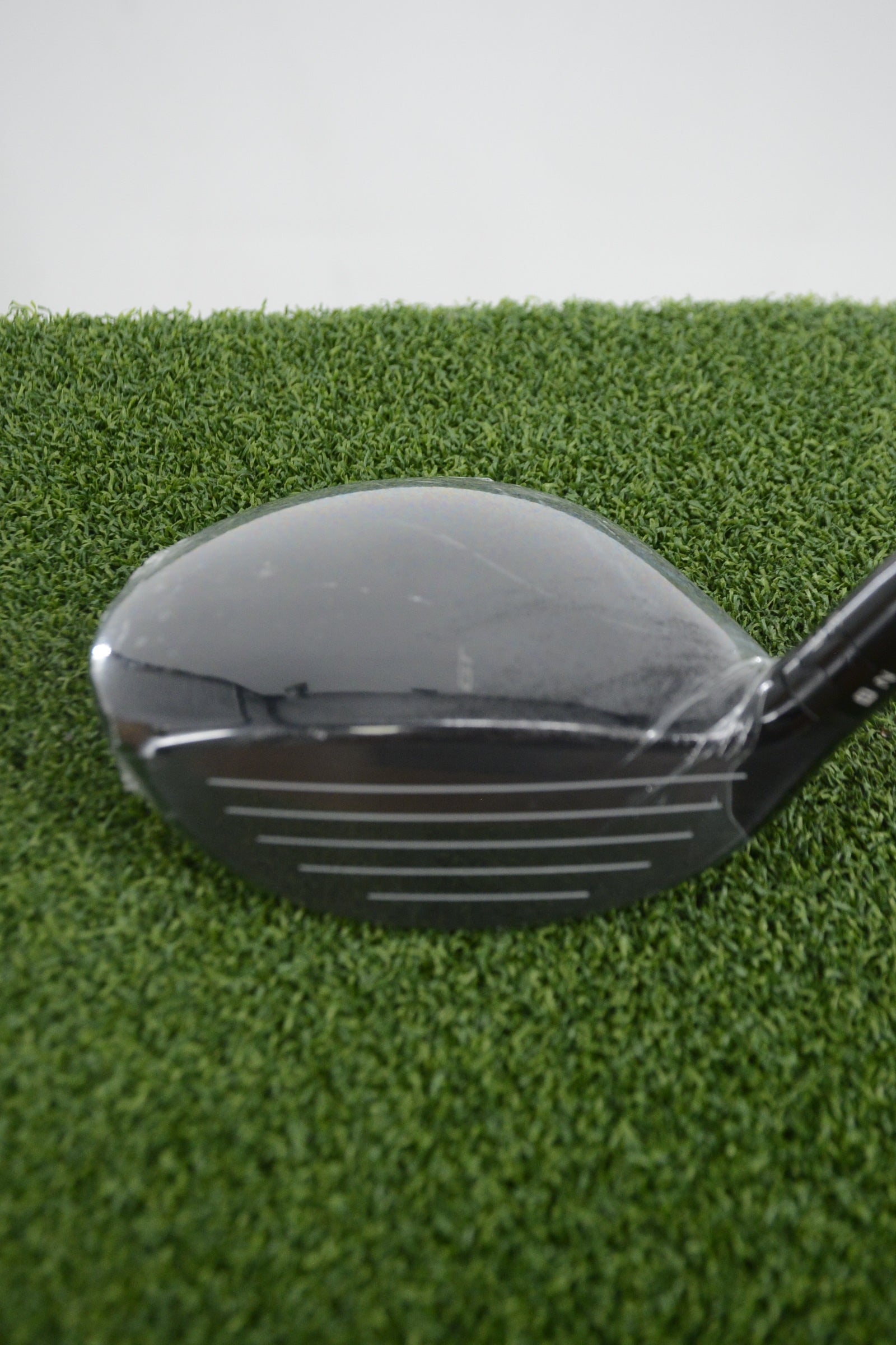 NEW Titleist GT2 15 Degree Wood R Flex 42.75"