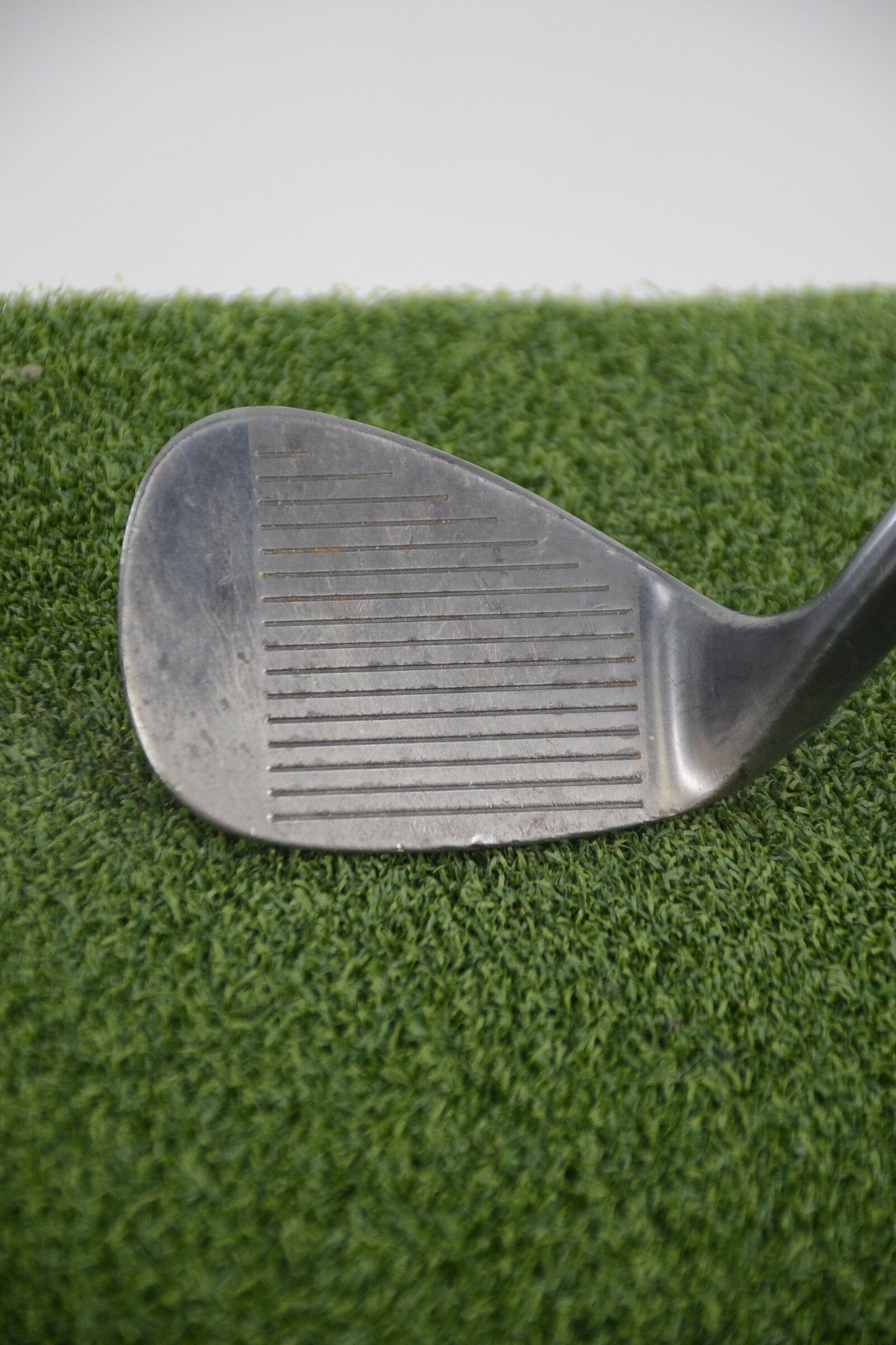 Cleveland 588 Tour Action SW S Flex 35.25"