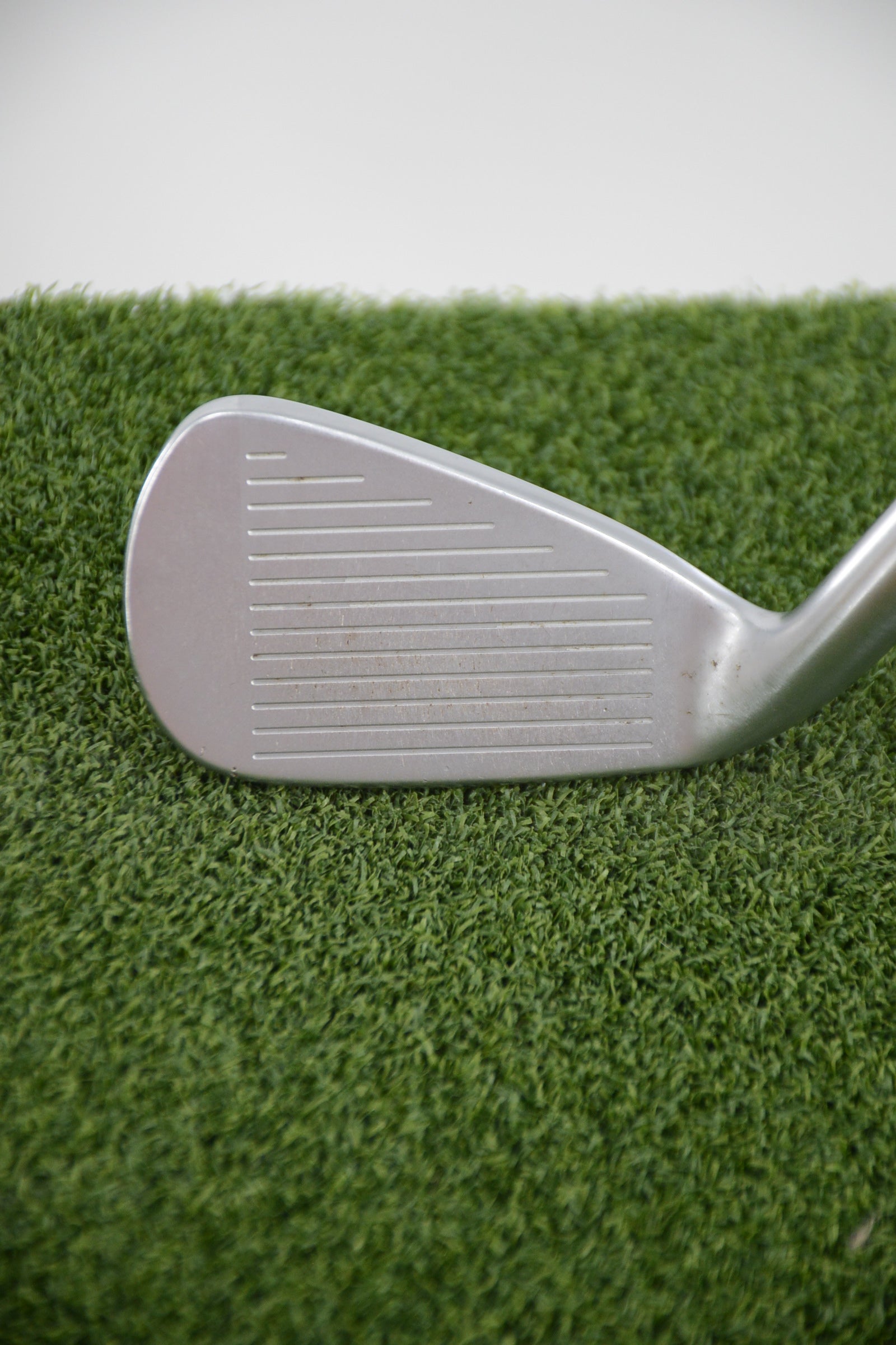 Mizuno JPX 921 Hot Metal 7 Iron R Flex 37"
