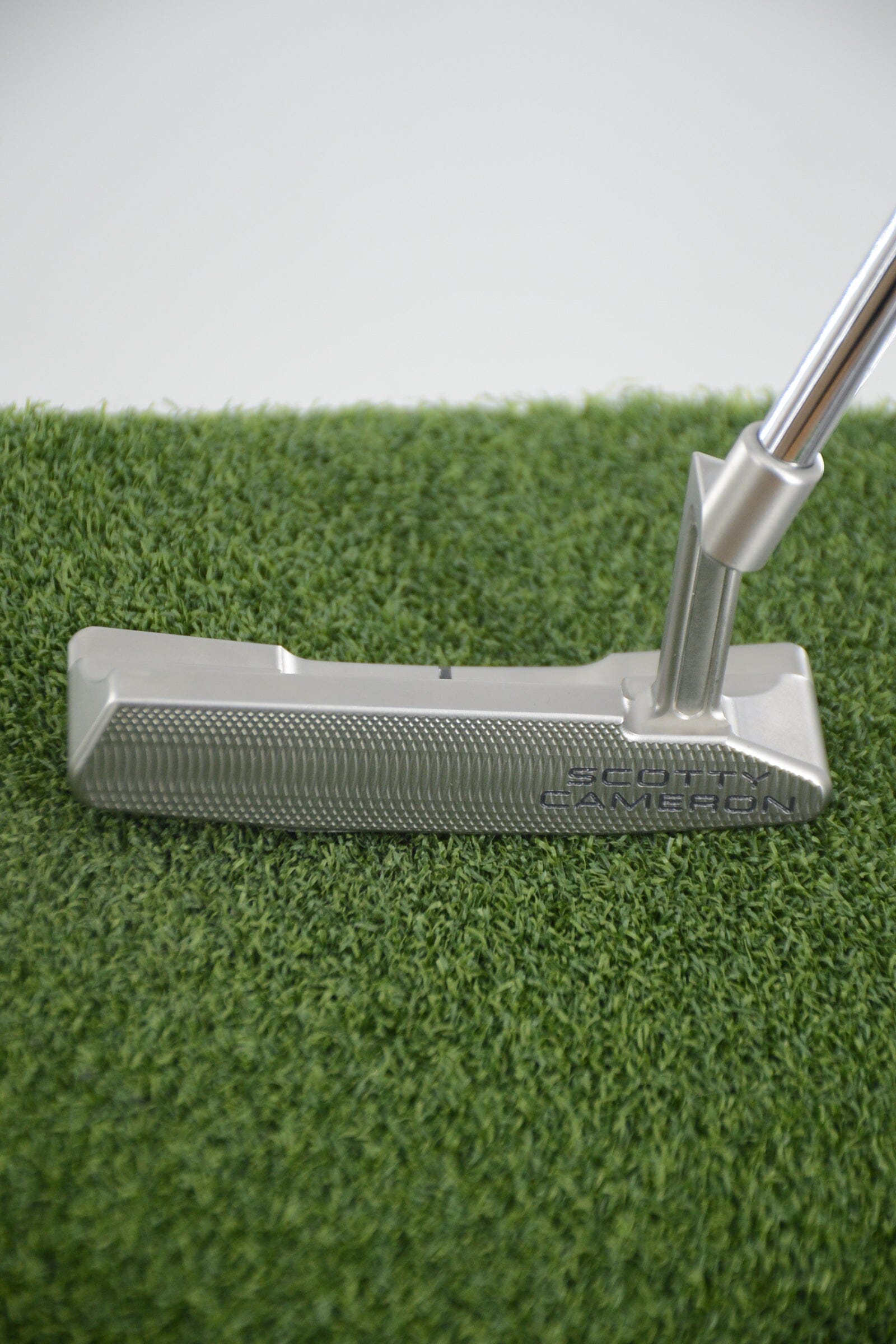 NEW Scotty Cameron Super Select Newport 2 Plus Putter 35" Golf Clubs GolfRoots 