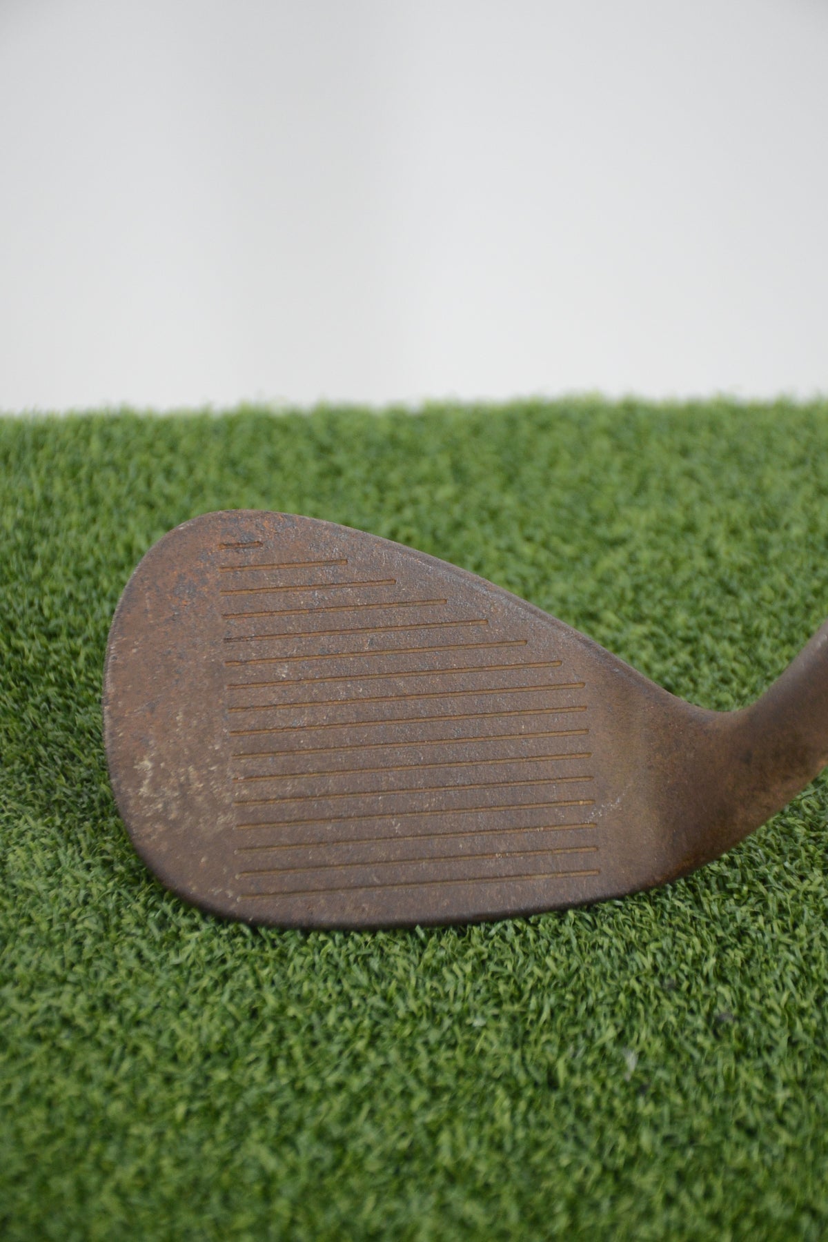Titleist Vokey Oil Can 200 Series 54 Degree Wedge Wedge Flex 35.25"