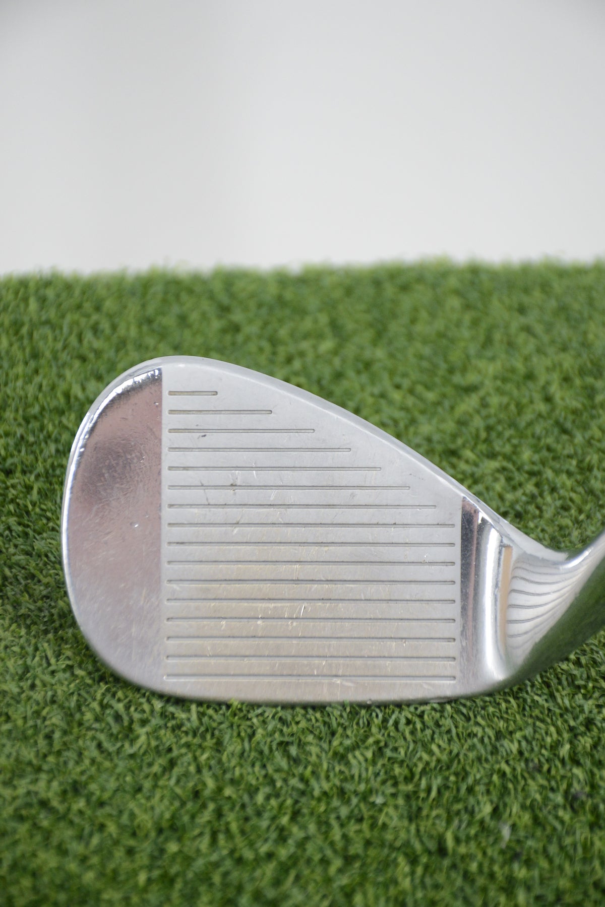Titleist Vokey Chrome 200 Series 52 Degree Wedge Wedge Flex 35.5"