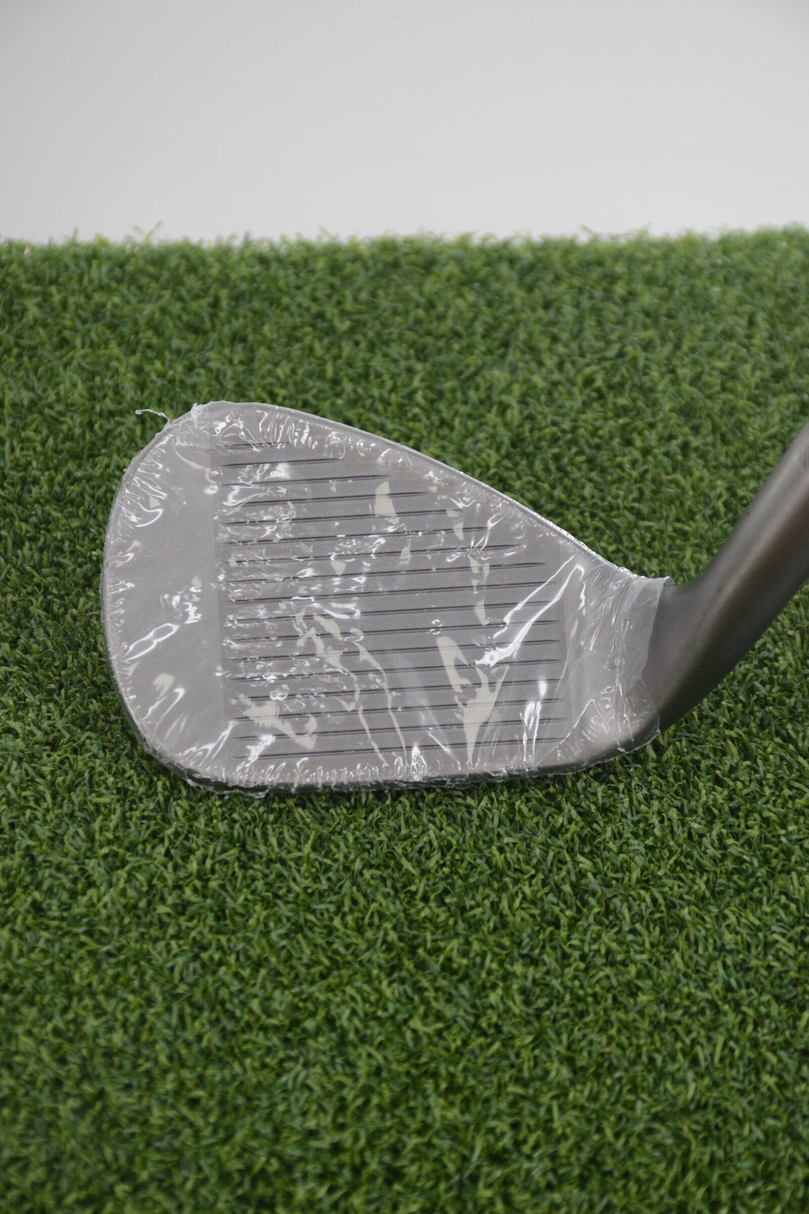 Titleist Vokey SM10 Nickel 54 Degree Wedge Wedge Flex 35" Golf Clubs GolfRoots 