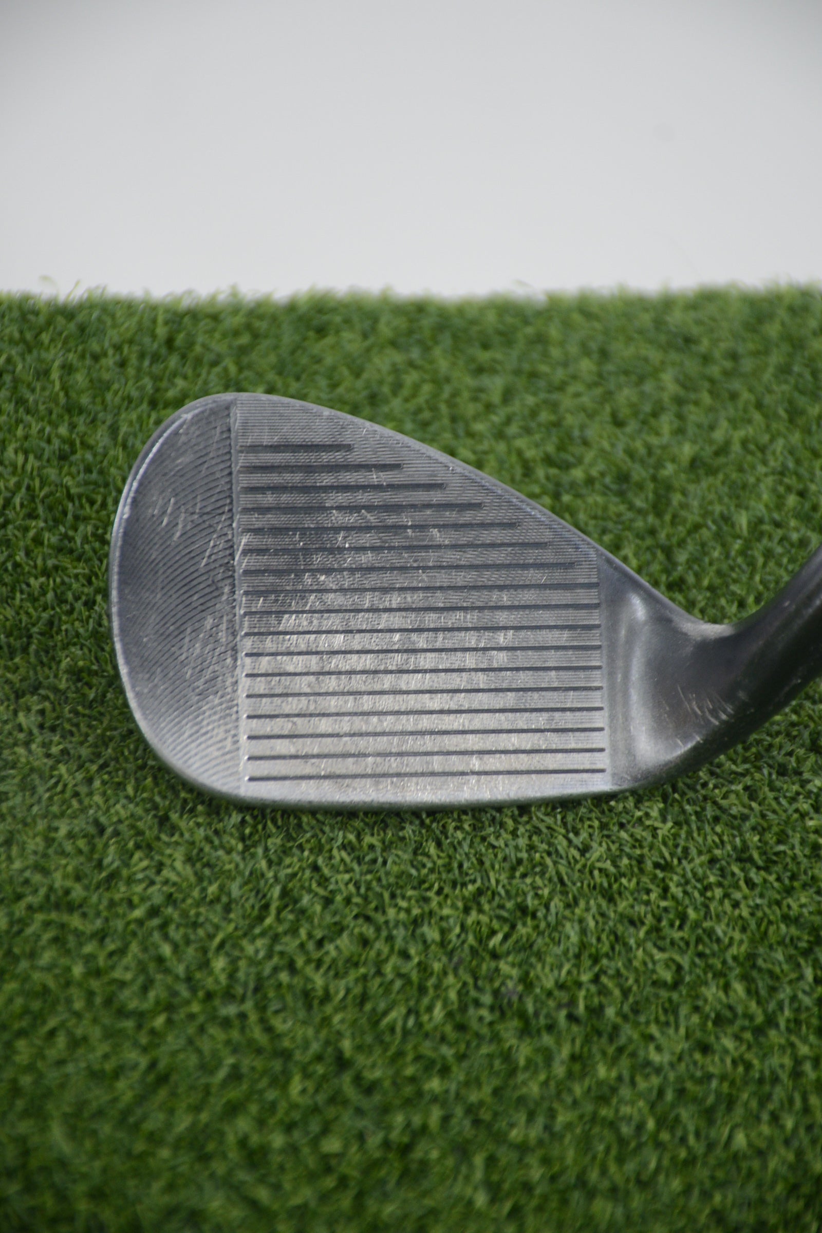Cleveland CBX2 52 Degree Wedge R Flex 35.5"