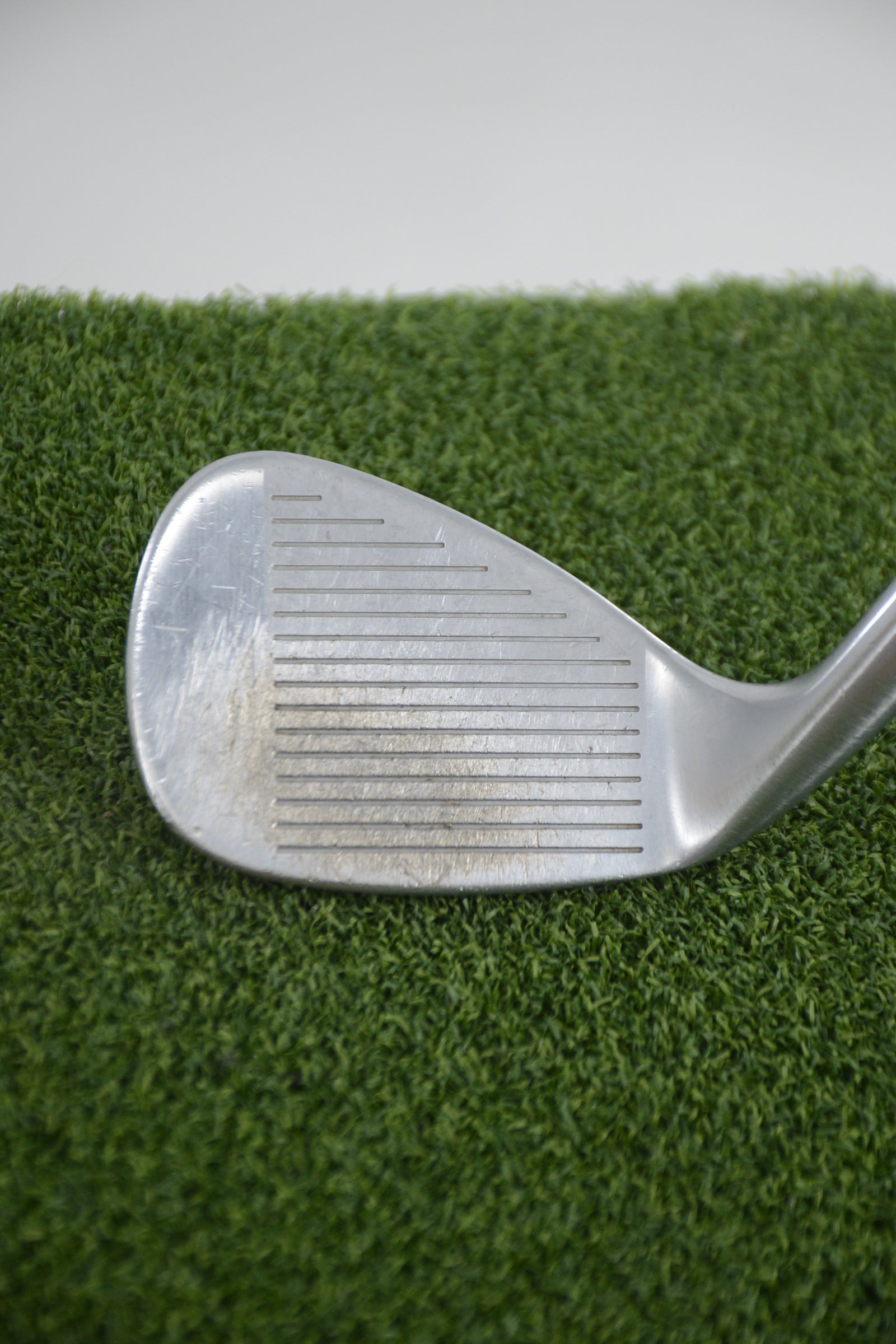 Cleveland 588 Tour Action 56 Degree Wedge S Flex 35.25"