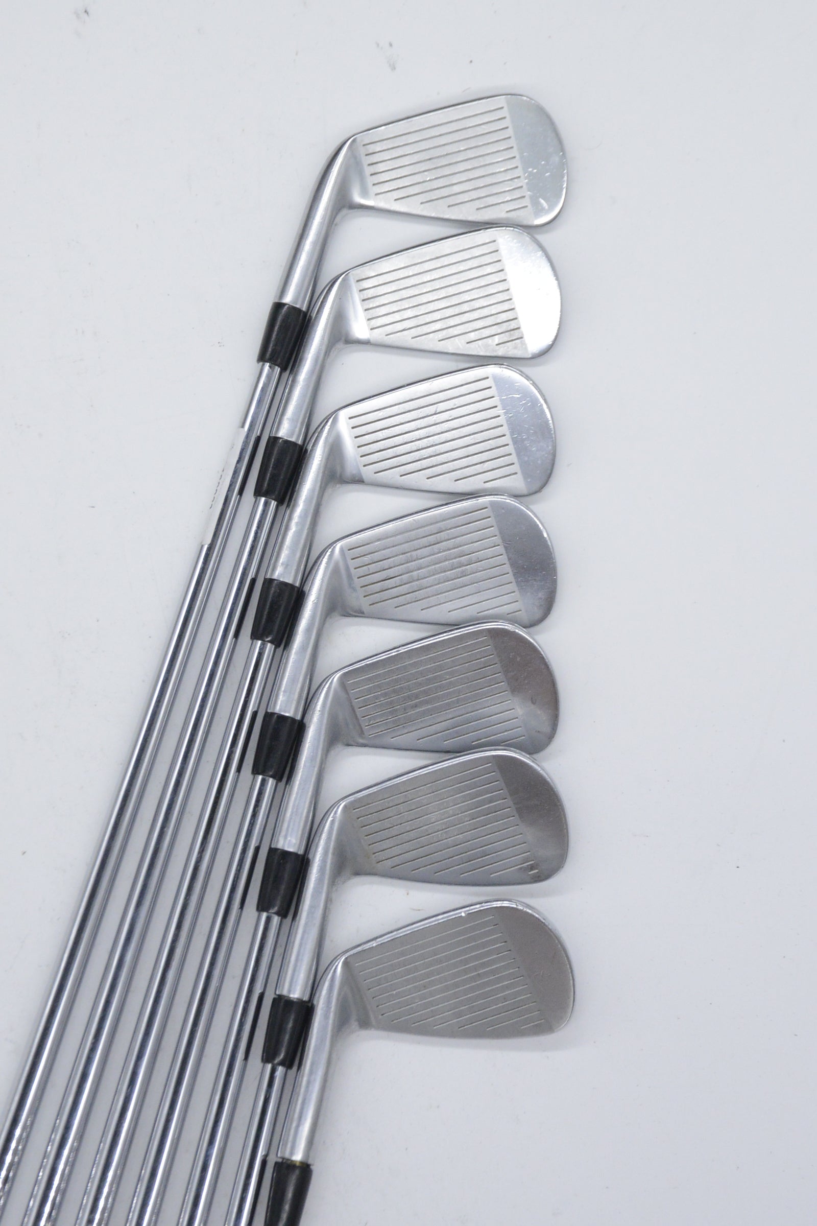 Titleist 714 CB Forged 3-9 Iron Set X Flex Std Length