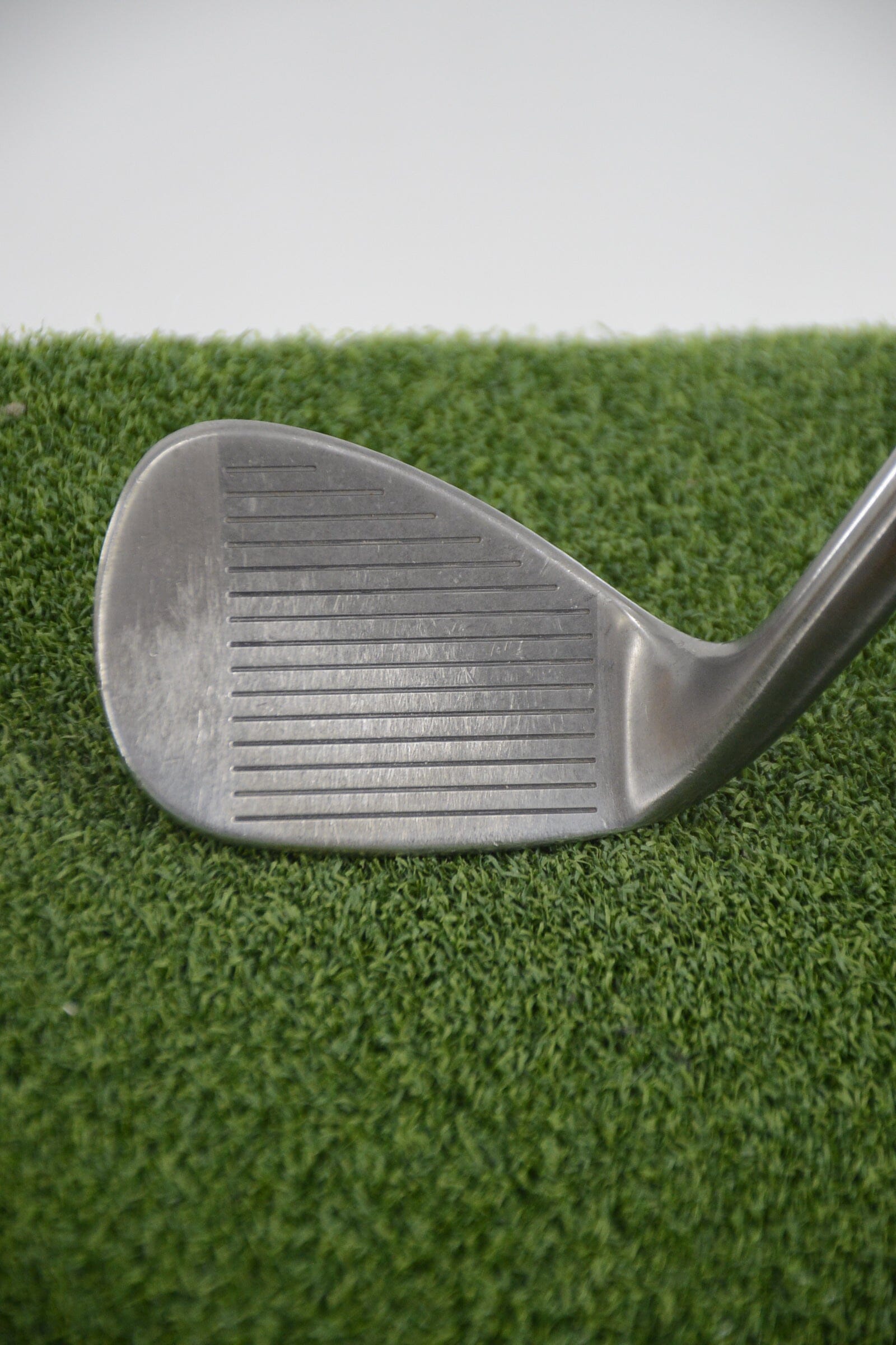 Cleveland CG14 Black Pearl 46 Degree Wedge Wedge Flex 35.5" Golf Clubs GolfRoots 