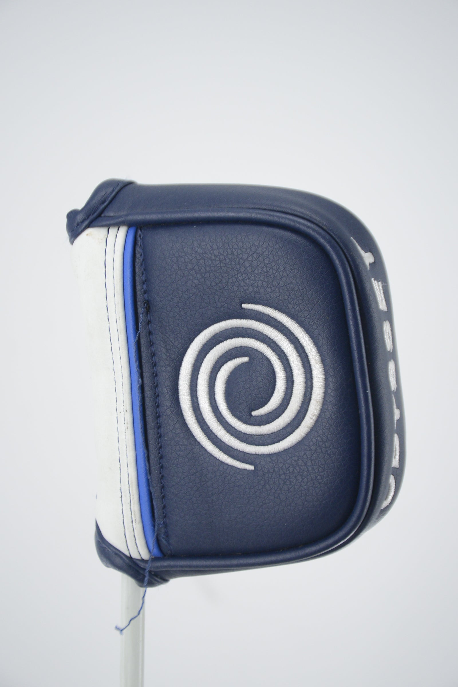 Odyssey ai-ONE Mid Mallet Putter Headcover