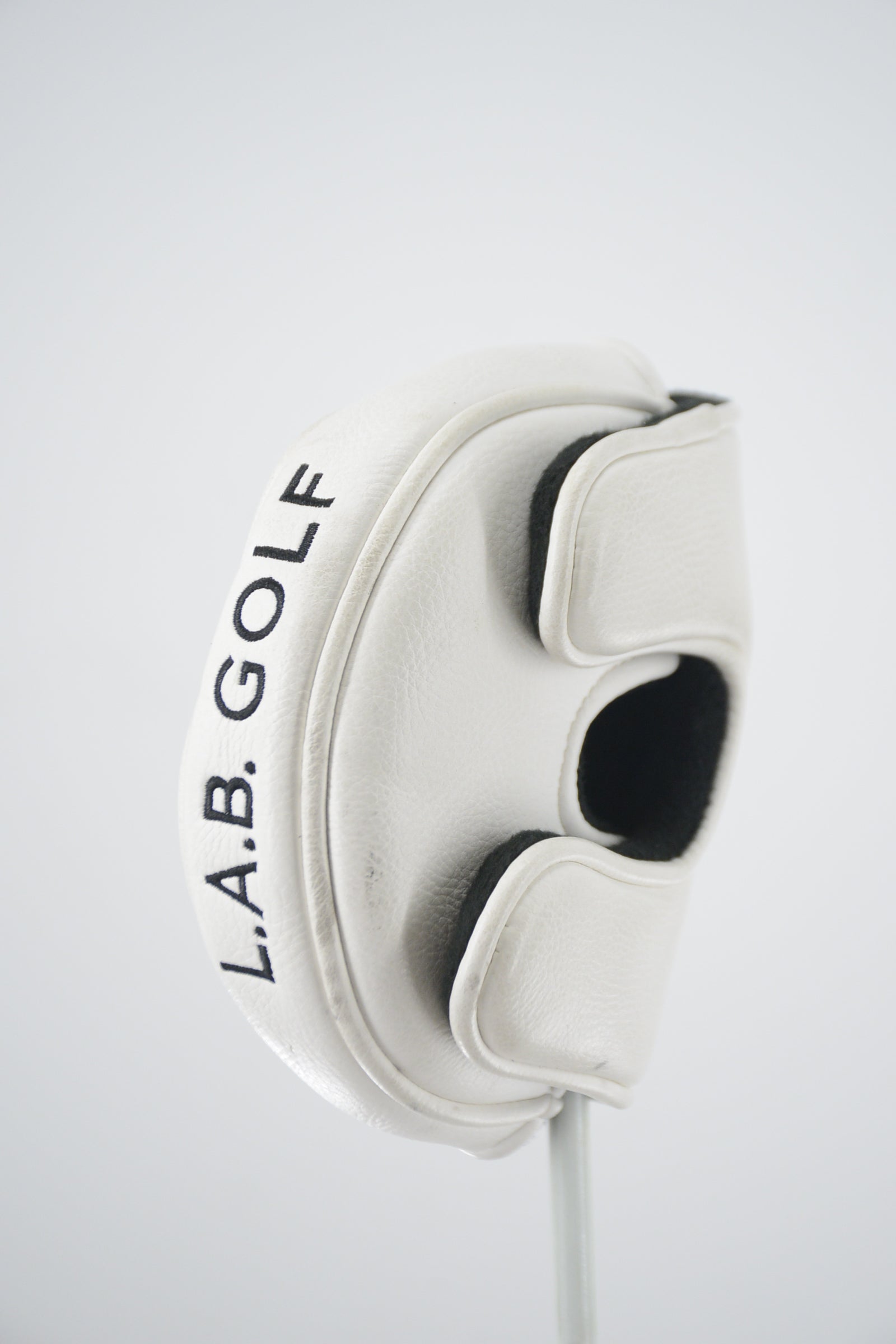 L.A.B. Golf White Mid Mallet Putter Headcover
