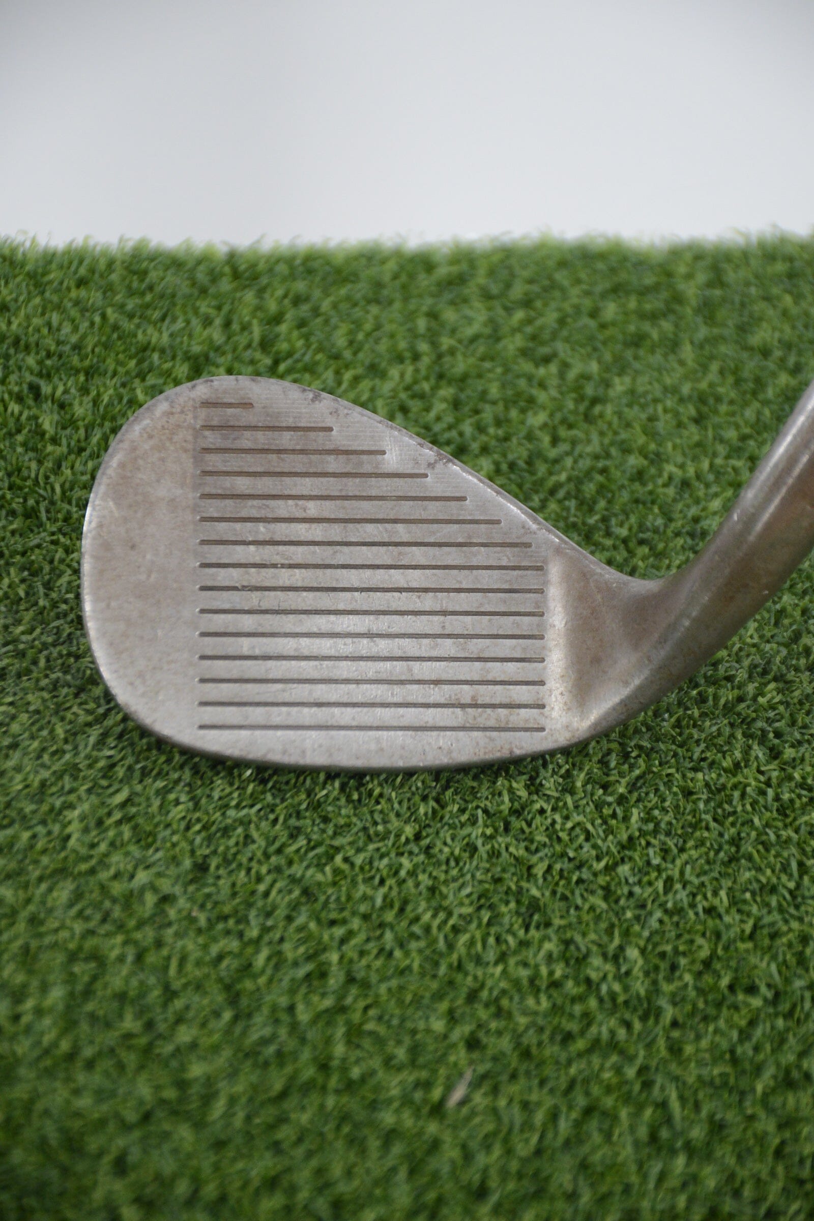 Cleveland CG15 Oil Quenched 54 Degree Wedge Wedge Flex 36"