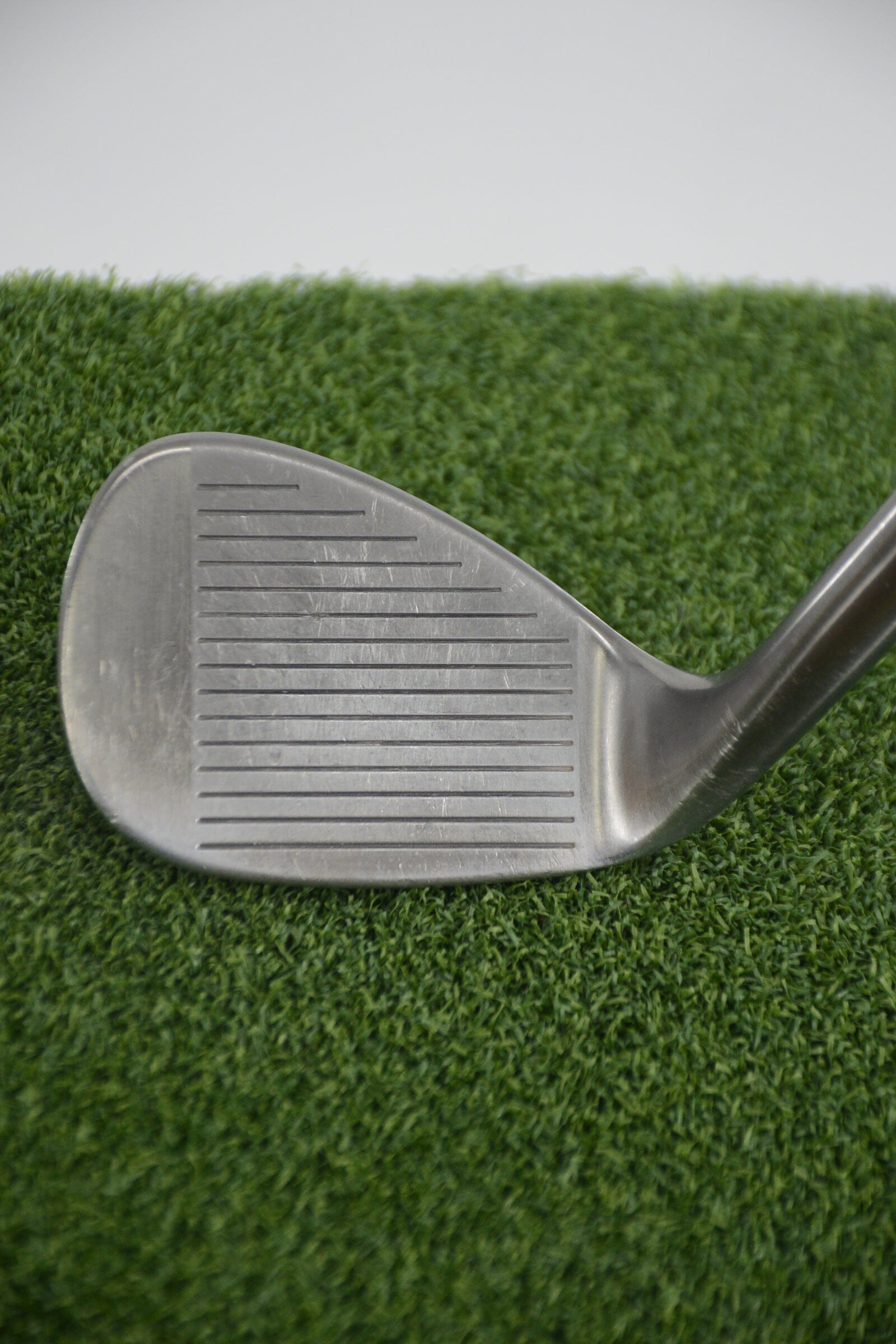 Cleveland CG14 Chrome 52 Degree Wedge Wedge Flex 35.5" Golf Clubs GolfRoots 