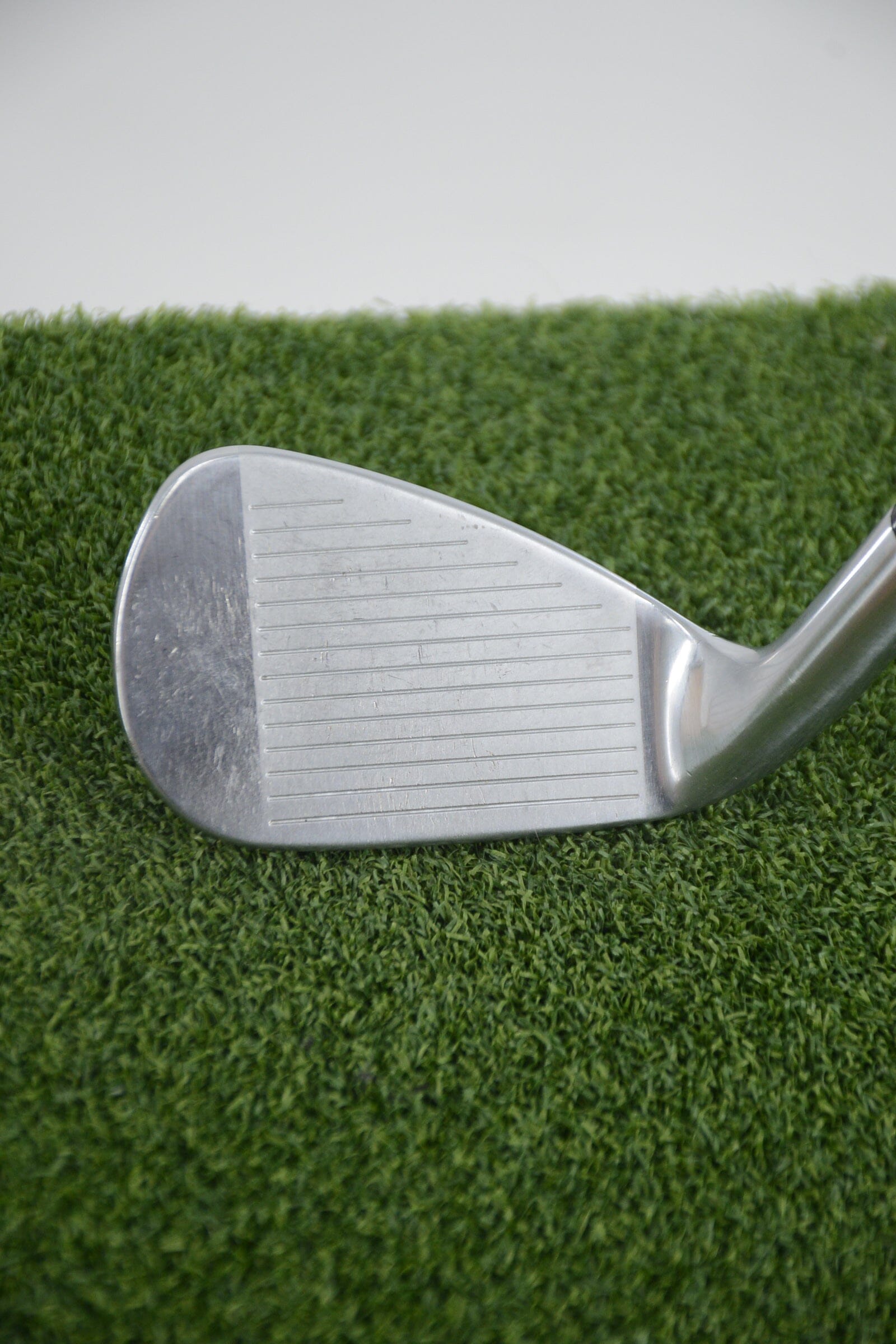 Titleist T300 2021 PW R Flex 35.5" Golf Clubs GolfRoots 