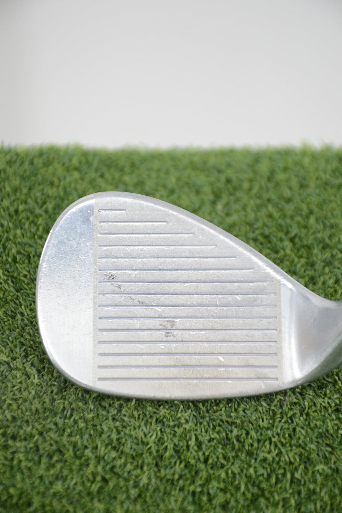 Cleveland CG15 Chrome 52 Degree Wedge Wedge Flex 35.25" Golf Wedges Cleveland 