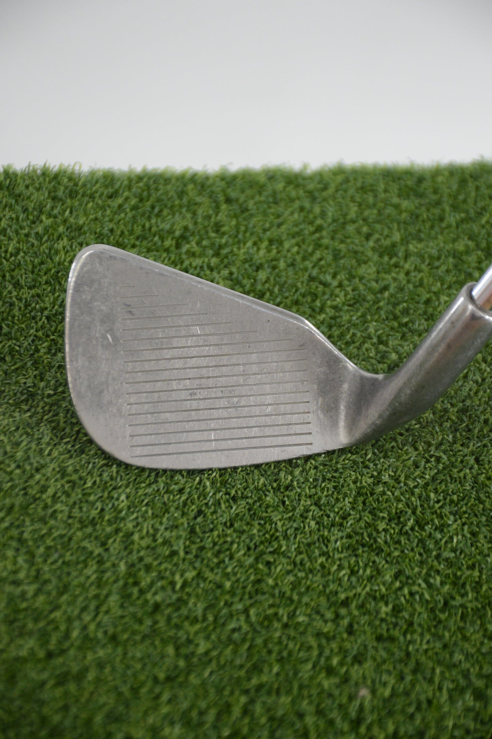 Wilson 1200 LT 9 Iron R Flex 35.25" Golf Clubs GolfRoots 