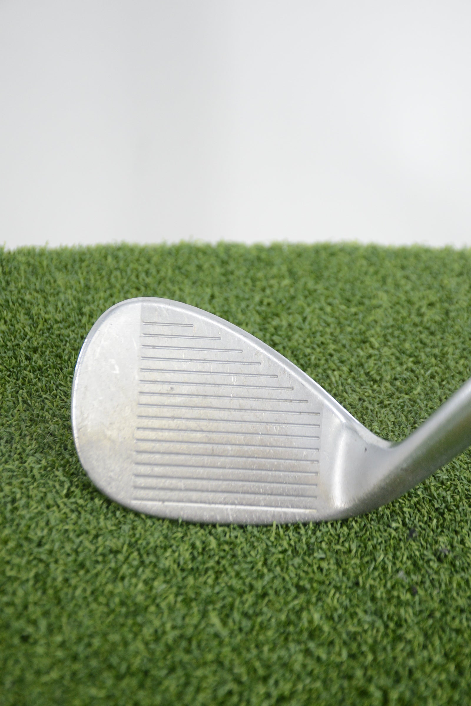 Cleveland Tour Action 588W 60 Degree Wedge R Flex 33.5"