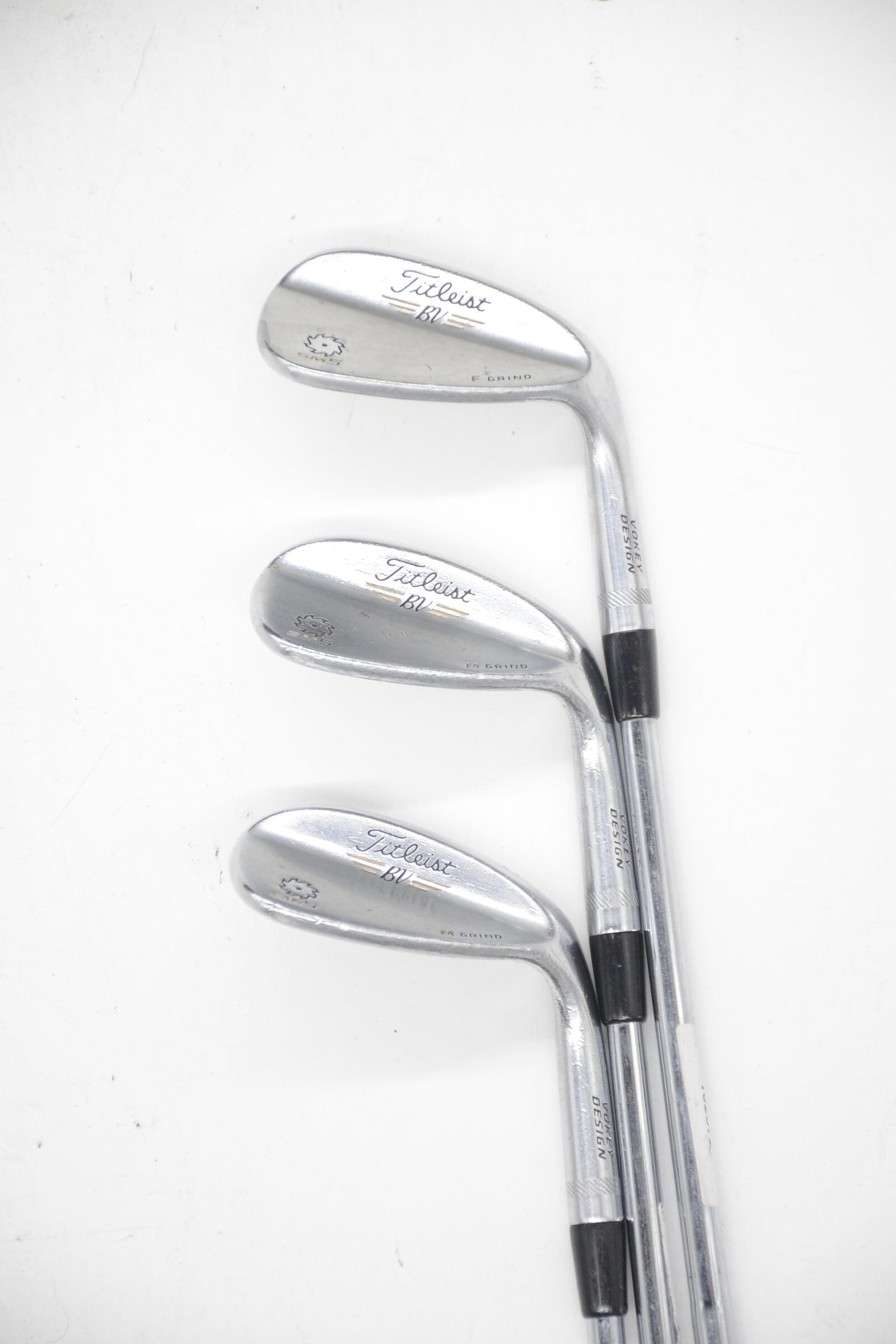 Titleist SM5 BV F Grind Vokey Design Sand Wedge Regular Steel Shaft Lamkin Grip