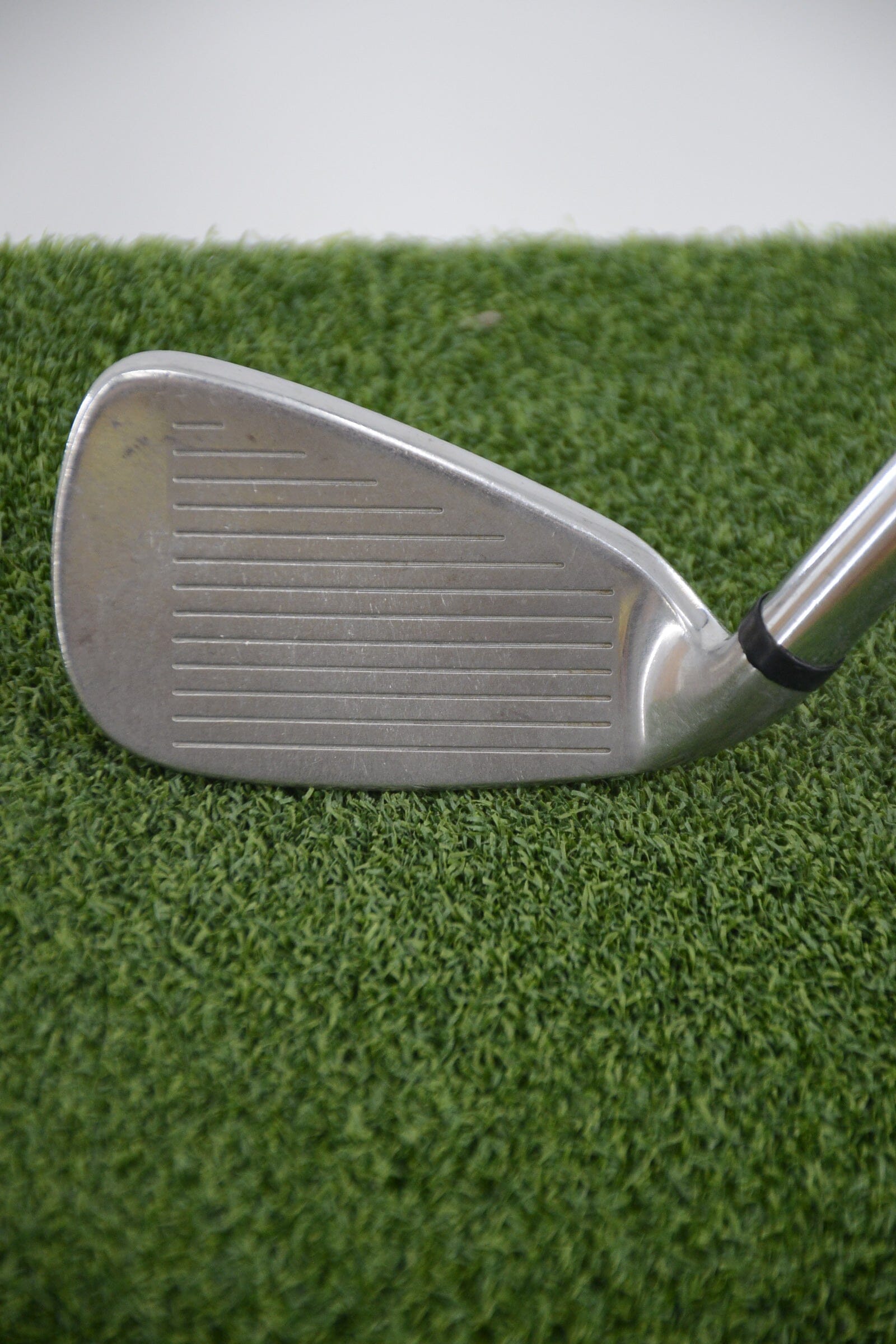 Wilson Deep Red 6 Iron R Flex 37.5" Golf Clubs GolfRoots 