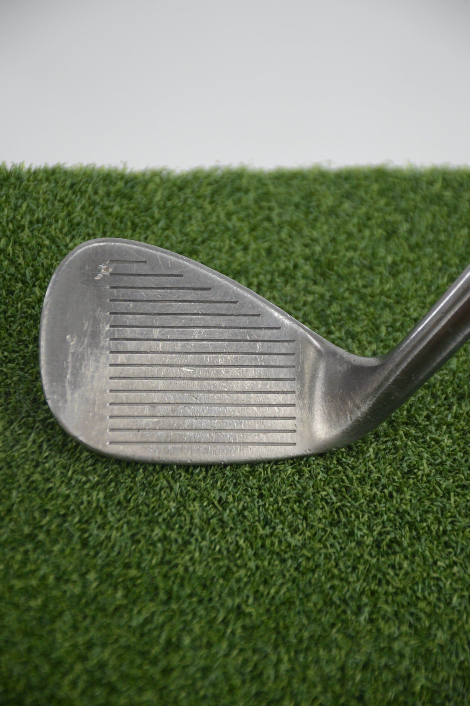 Cleveland CG12 Black Pearl 52 Degree Wedge Wedge Flex 35.75" Golf Clubs GolfRoots 