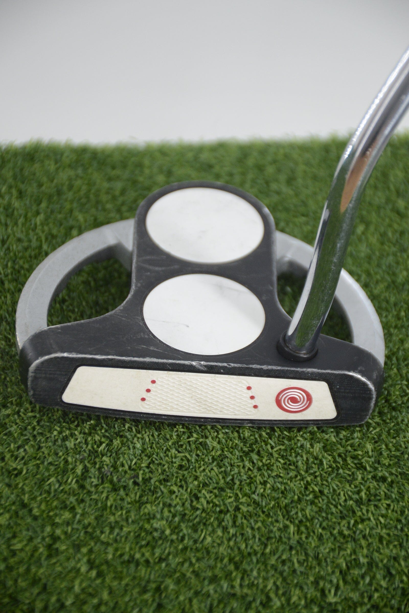 Odyssey White Hot XG 2-Ball Srt Putter 35.25"