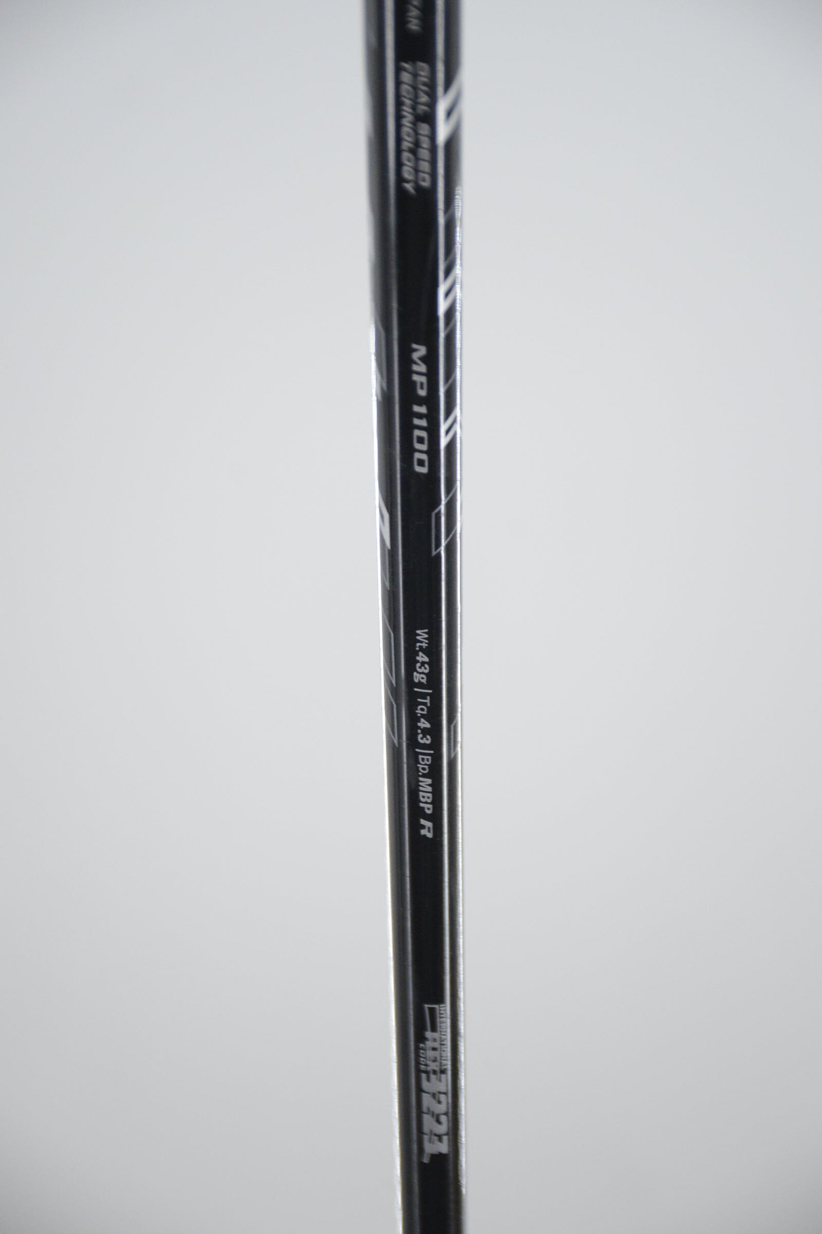 XXIO Eleven 5 Hybrid R Flex 39.75" Golf Clubs GolfRoots 