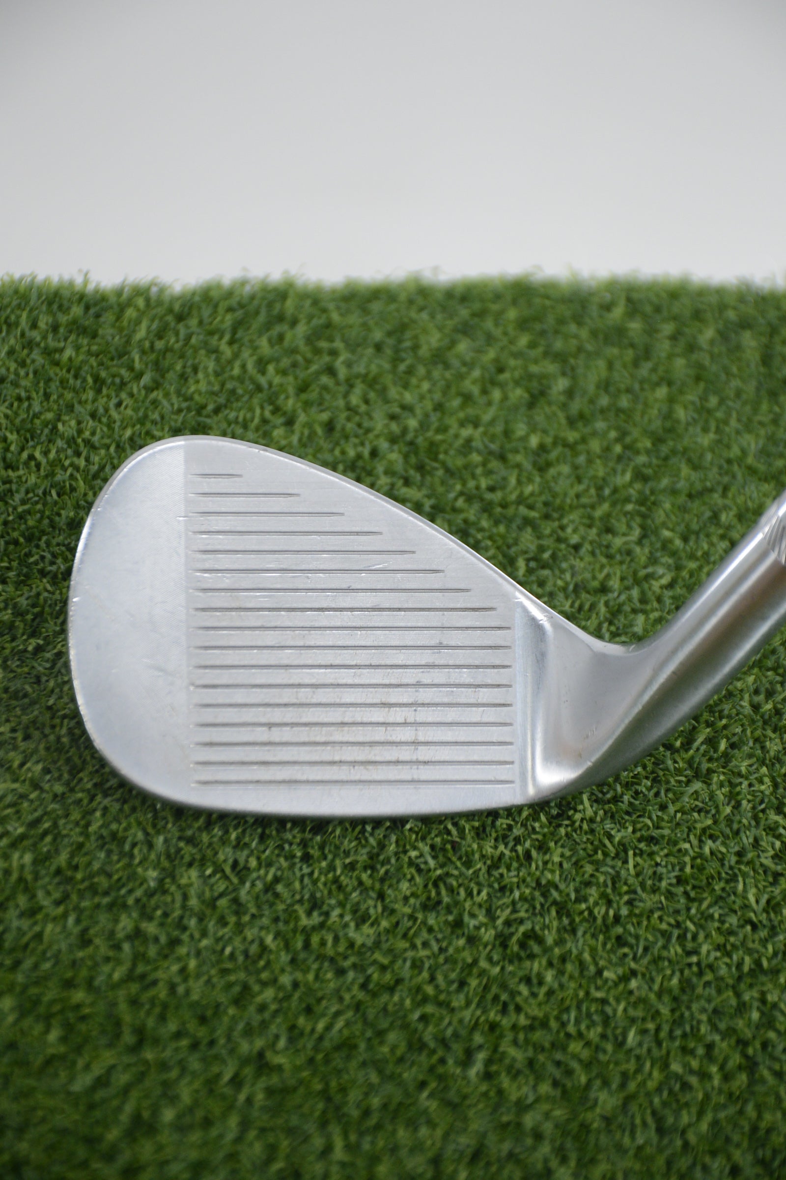 Titleist Vokey SM6 Tour Chrome 56 Degree Wedge R Flex 34.75"